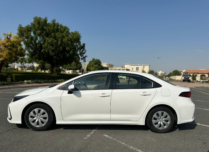 2021 GCC Toyota Corolla 1.6 XLI Mid Option Zero Downpayment. 100% Bank Loan.