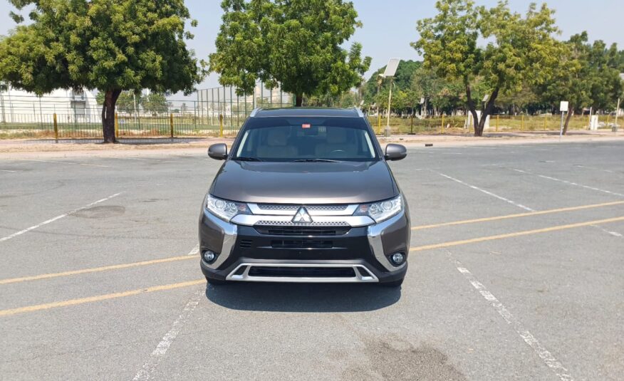 2020 GCC Mitsubishi Outlander – 2.4 4×4 Zero Downpayment. 100% Bank Loan.