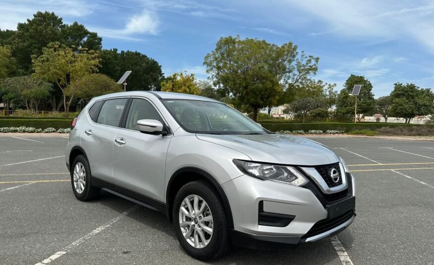 2020 GCC Nissan X-Trail 7 Seaters  Mid Option Zero Downpayment.100% Bank Loan.