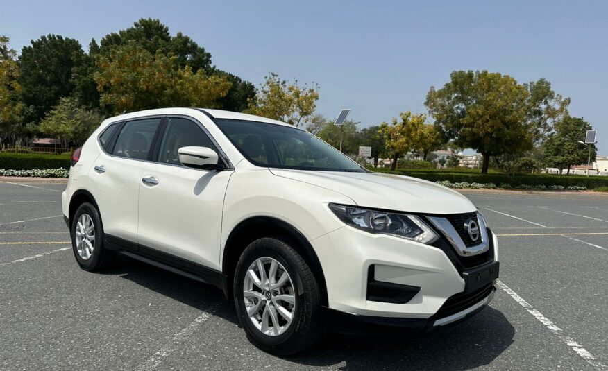 2021 GCC Nissan X-Trail White Mid Option Zero Downpayment. 100% Bank Loan.