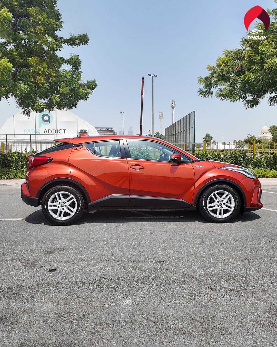 
								2020 | Toyota CH-R HYBRID | Orange full									