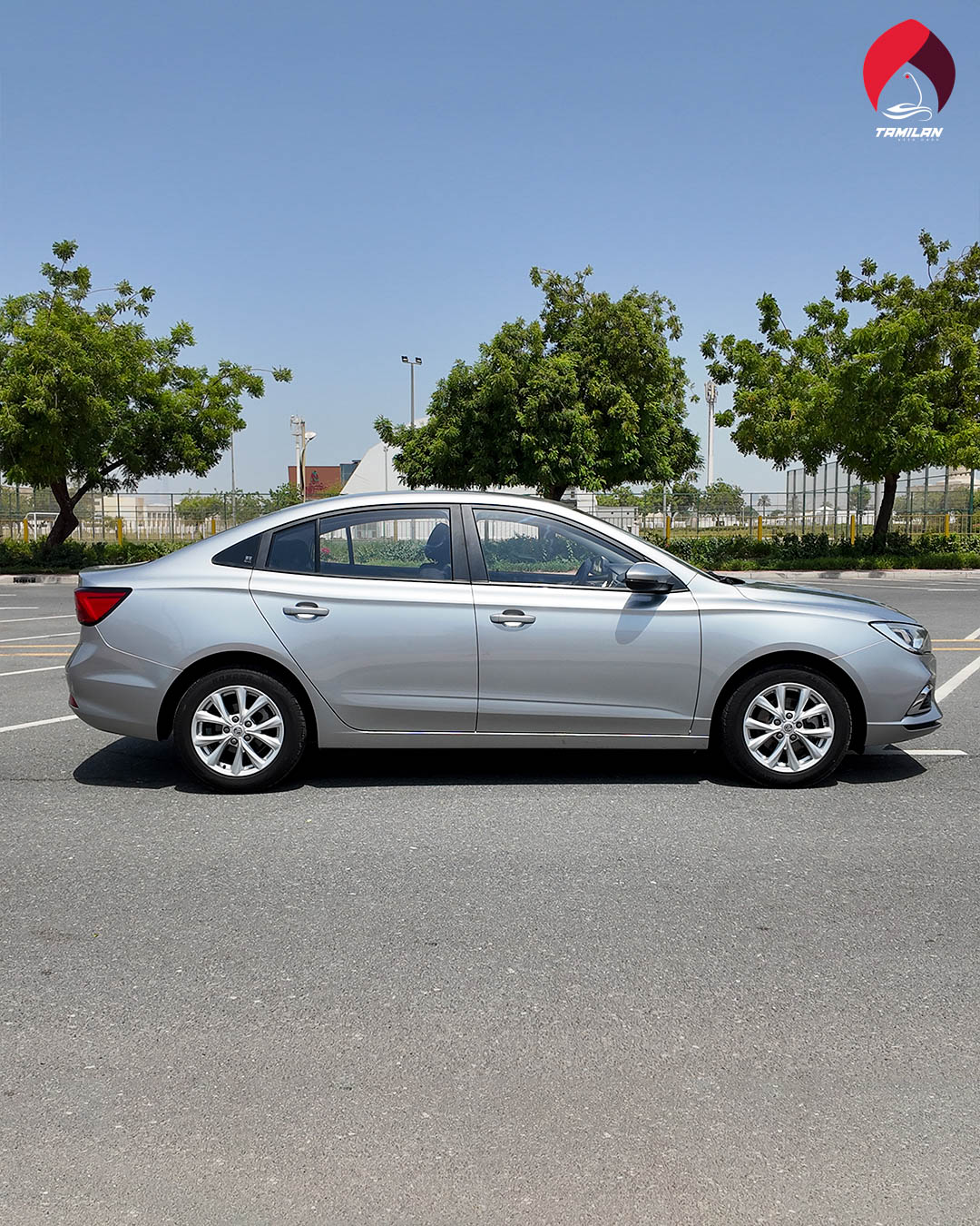 
								2023 | MG 5 | Silver full									