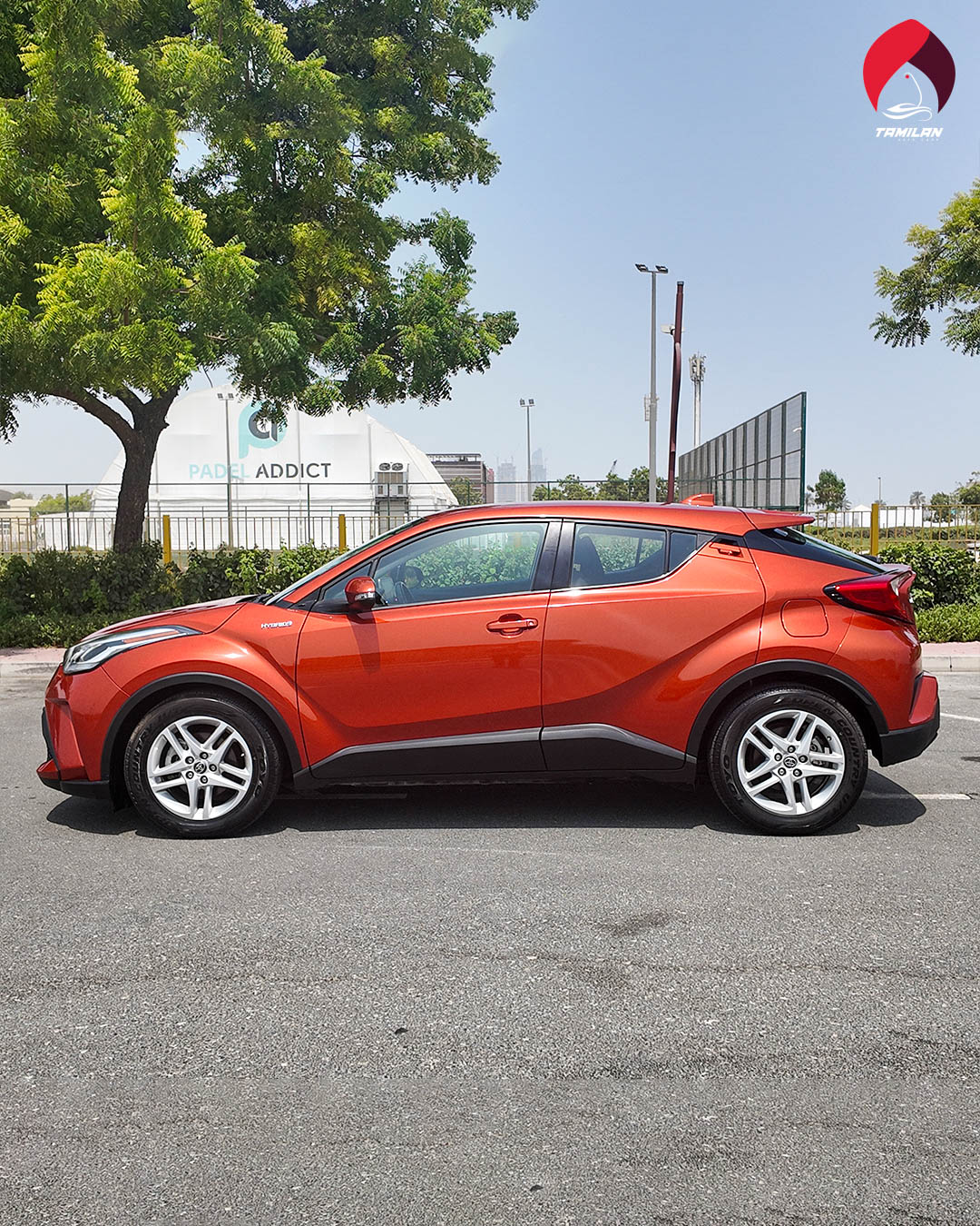 
								2020 | Toyota CH-R HYBRID | Orange full									