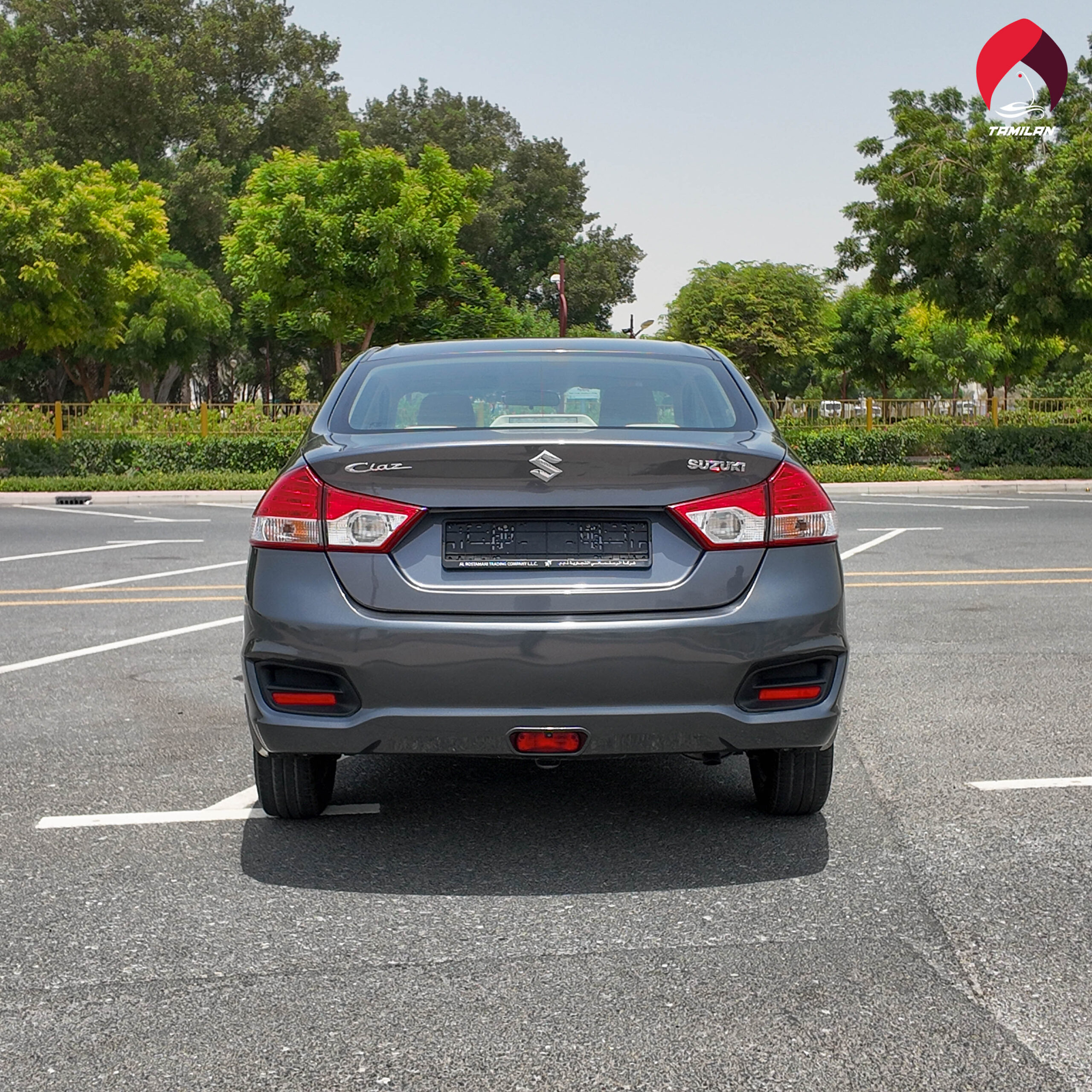 
								2023 | Suzuki Ciaz | Grey full									