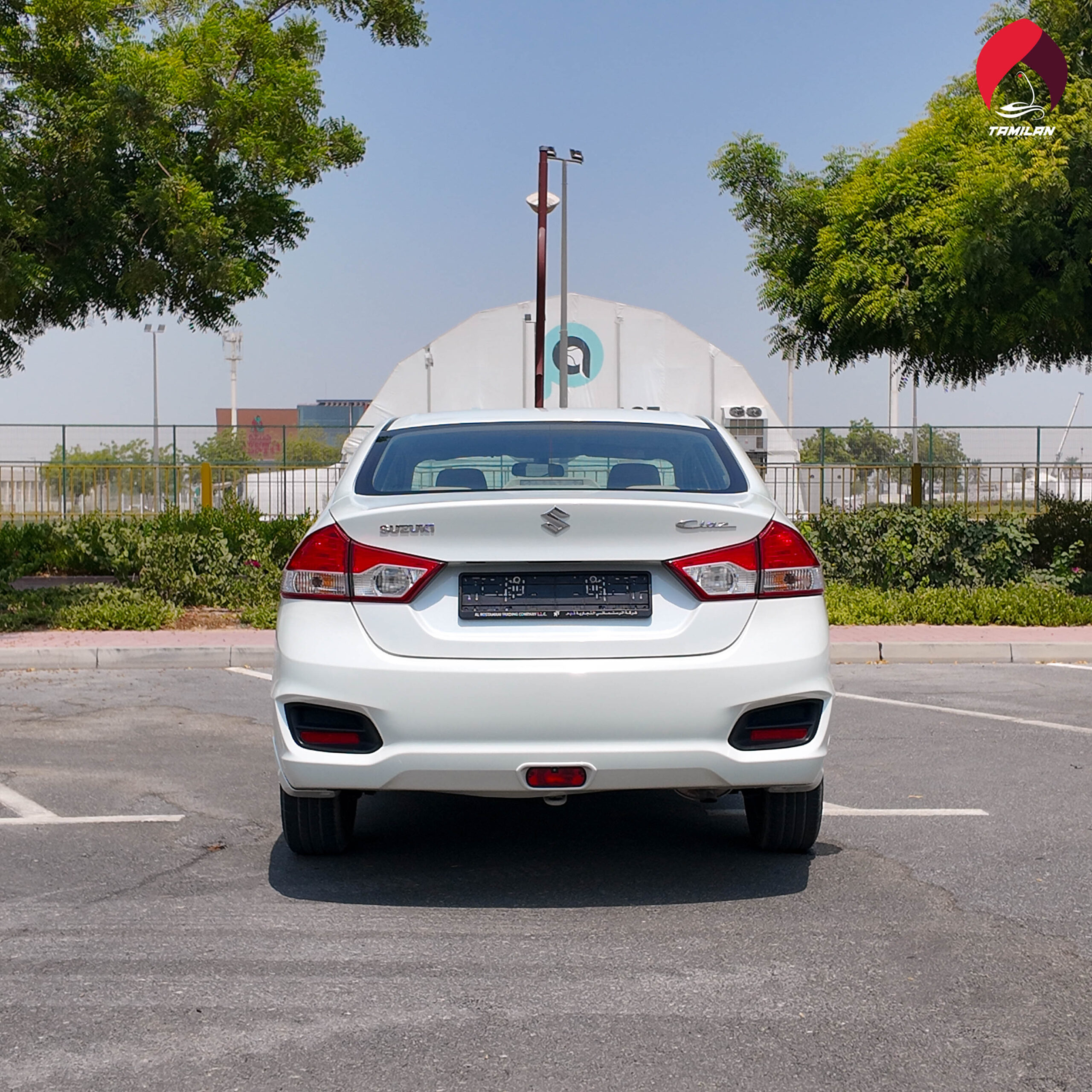 
								2023 | Suzuki Ciaz | White full									