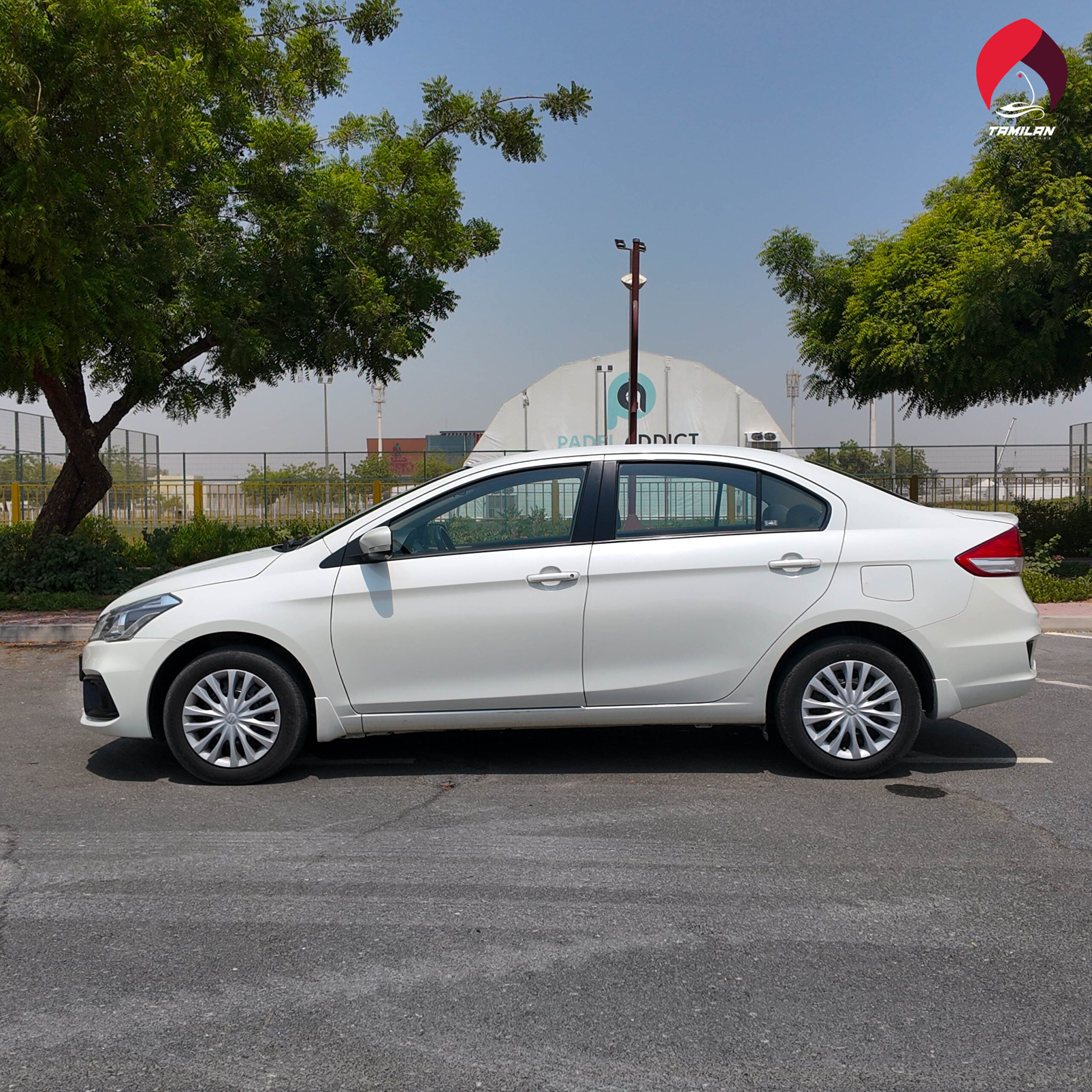 
								2023 | Suzuki Ciaz | White full									
