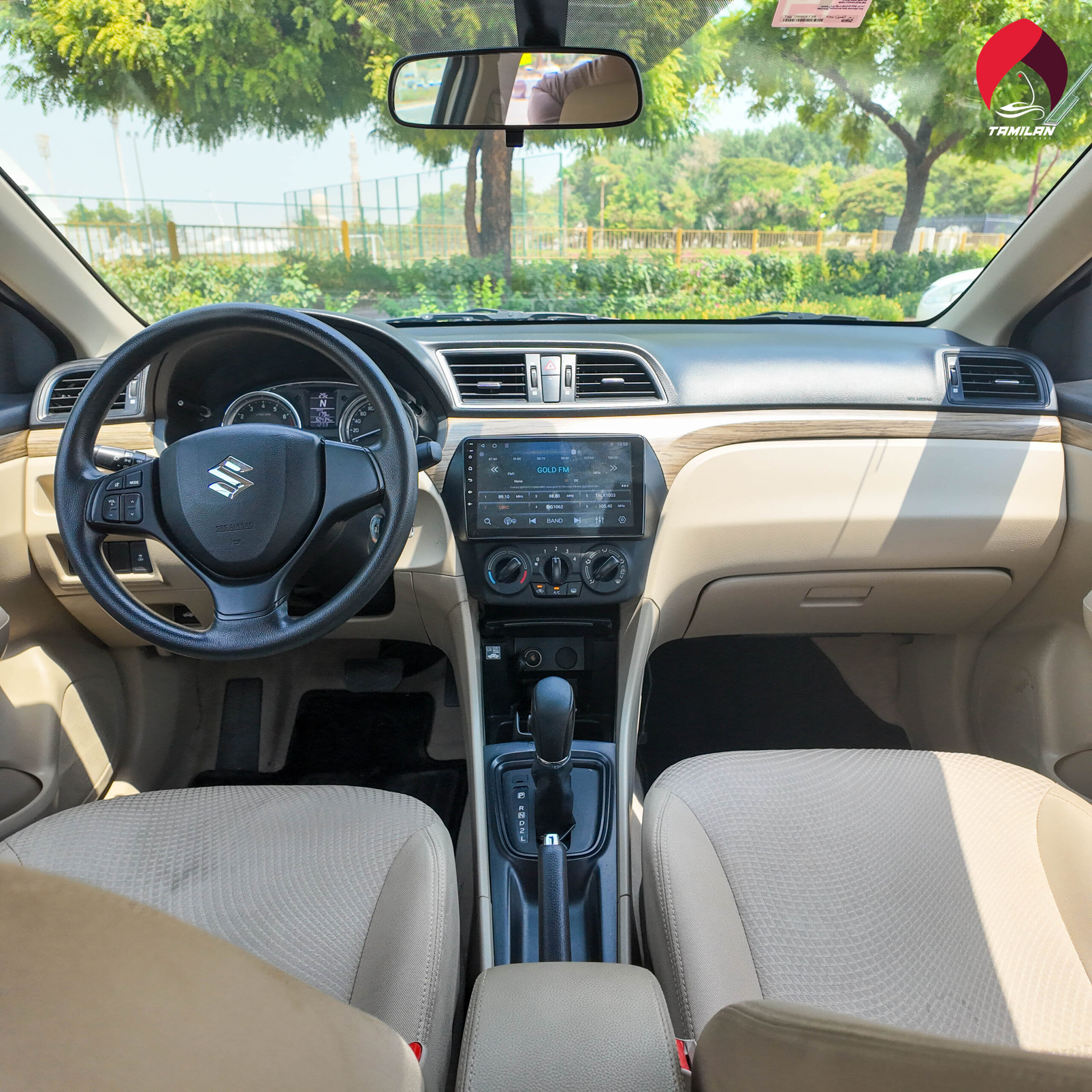 
								2023 | Suzuki Ciaz | White full									