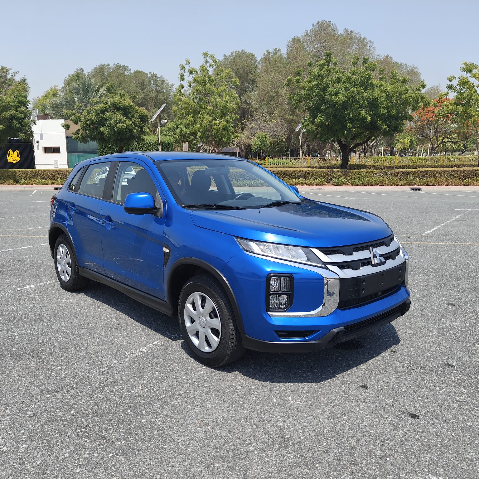 
								2020 | Mitsubishi ASX 2.0 L | Blue Color full									