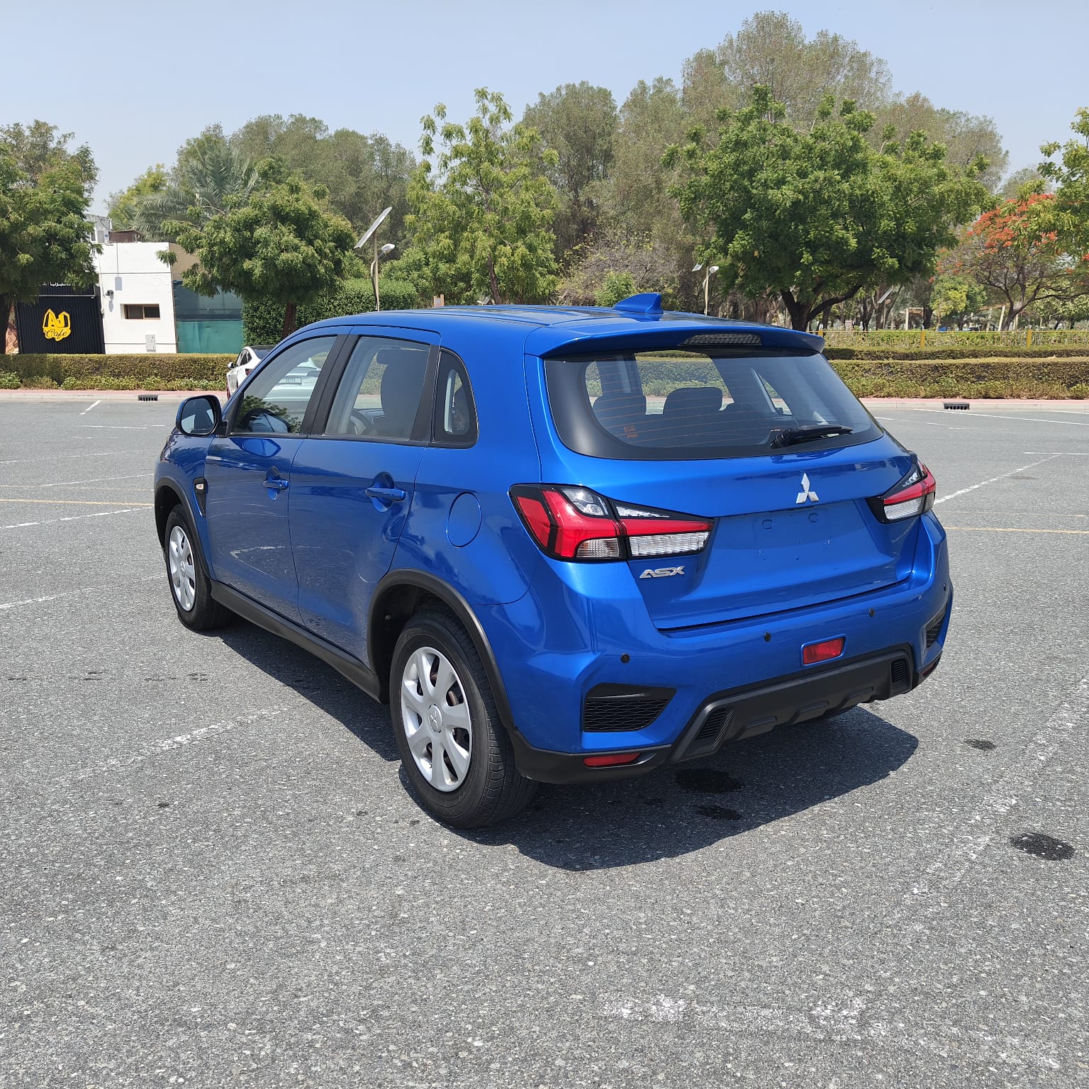 
								2020 | Mitsubishi ASX 2.0 L | Blue Color full									