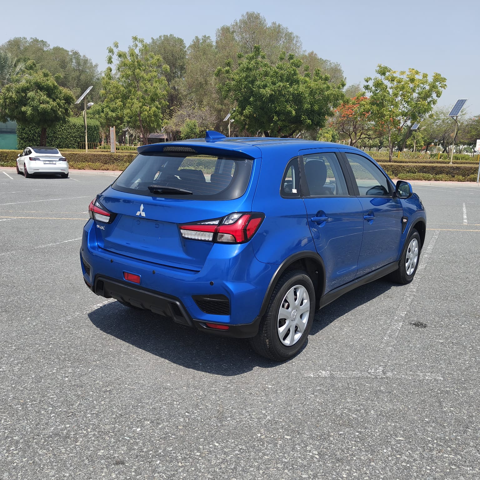 
								2020 | Mitsubishi ASX 2.0 L | Blue Color full									