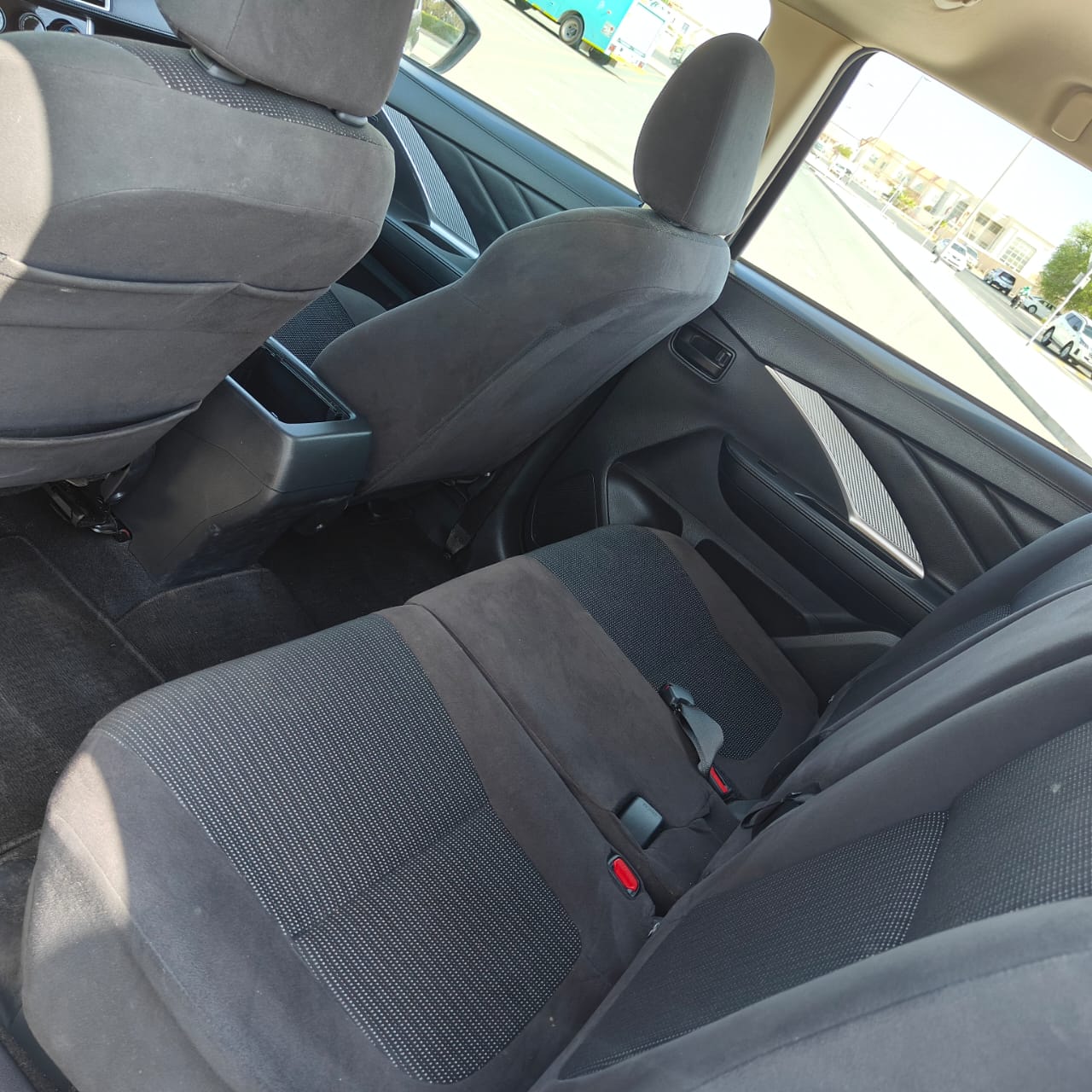 
								2022 | Mitsubishi Xpander 1.5 L (High Line) | Gray Color full									