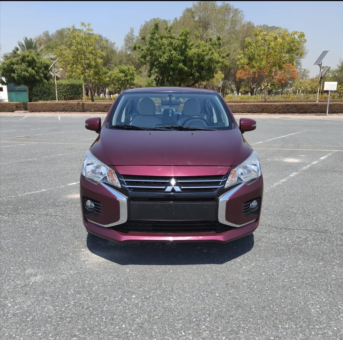 
								2021 | Mitsubishi Attrage 1.2 L | Maroon full									