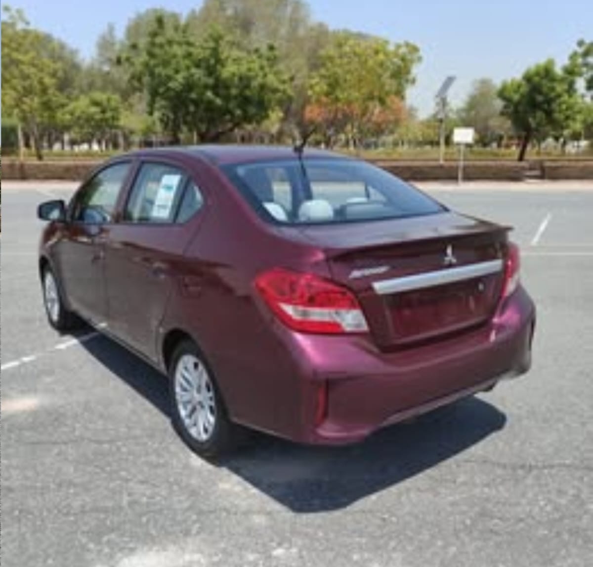 
								2021 | Mitsubishi Attrage 1.2 L | Maroon full									