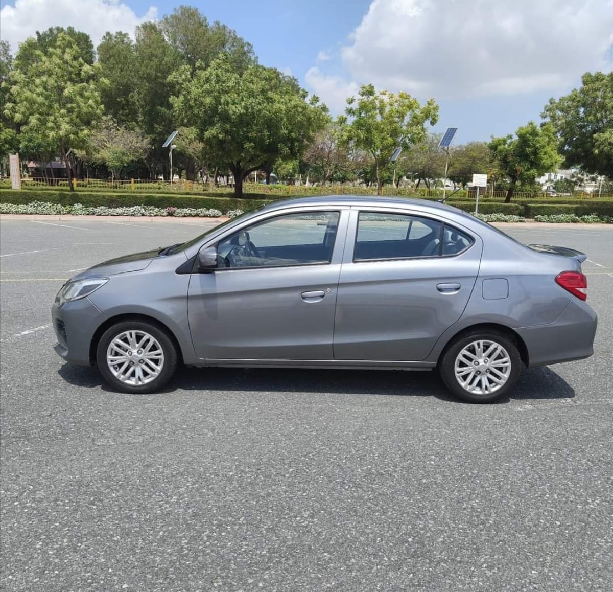 
								2022 | Mitsubishi Attrage | Grey full									