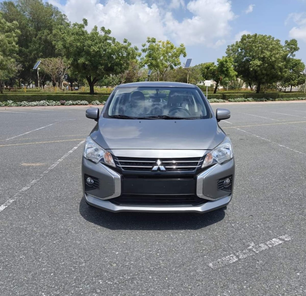 
								2022 | Mitsubishi Attrage | Grey full									