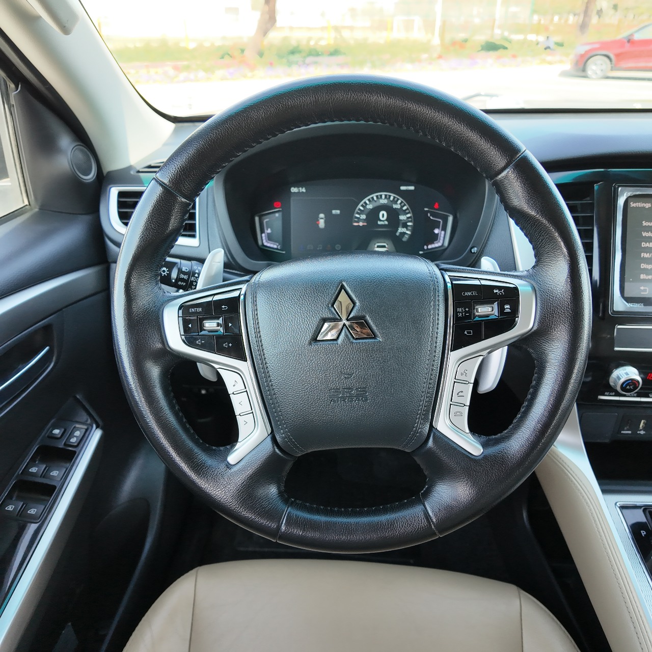 
								2021 | Mitsubishi Montero Sports 3.0 L | Brown full									