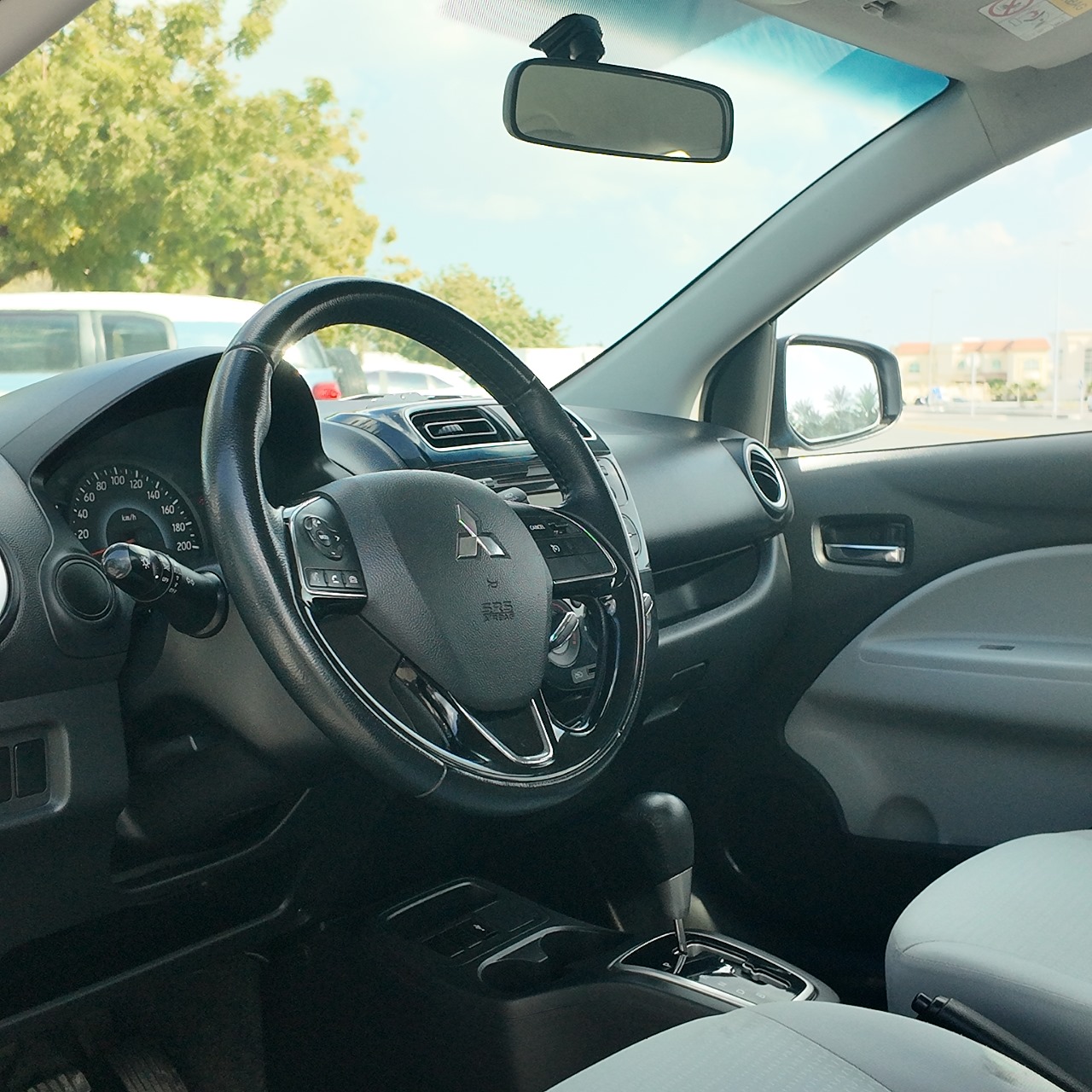 
								2022 | Mitsubishi Attrage 1.2 L | Blue full									