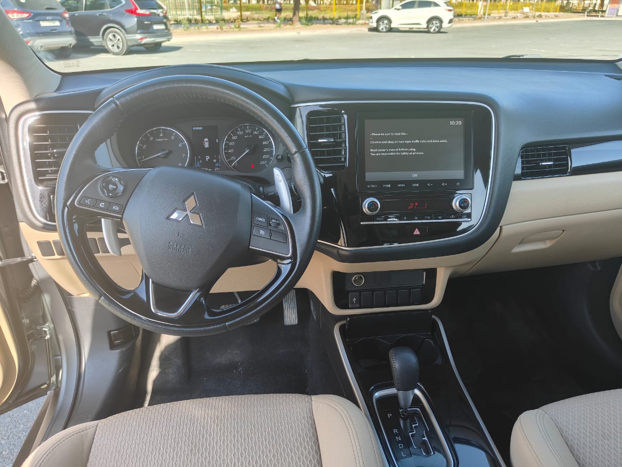 
								2021 | Mitsubishi Outlander 2.5 L | Grey full									