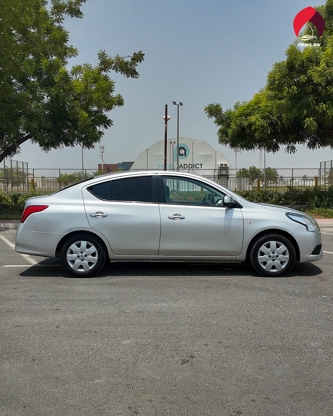 
								2022 | Nissan Sunny | Silver full									