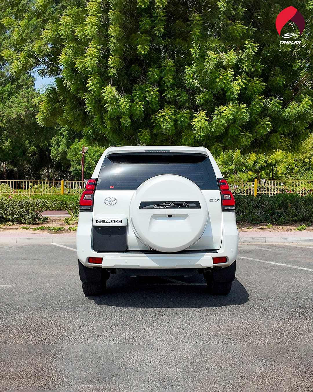 
								2023 | Toyota Land Cruiser Prado – 4.0 L GXR | White full									