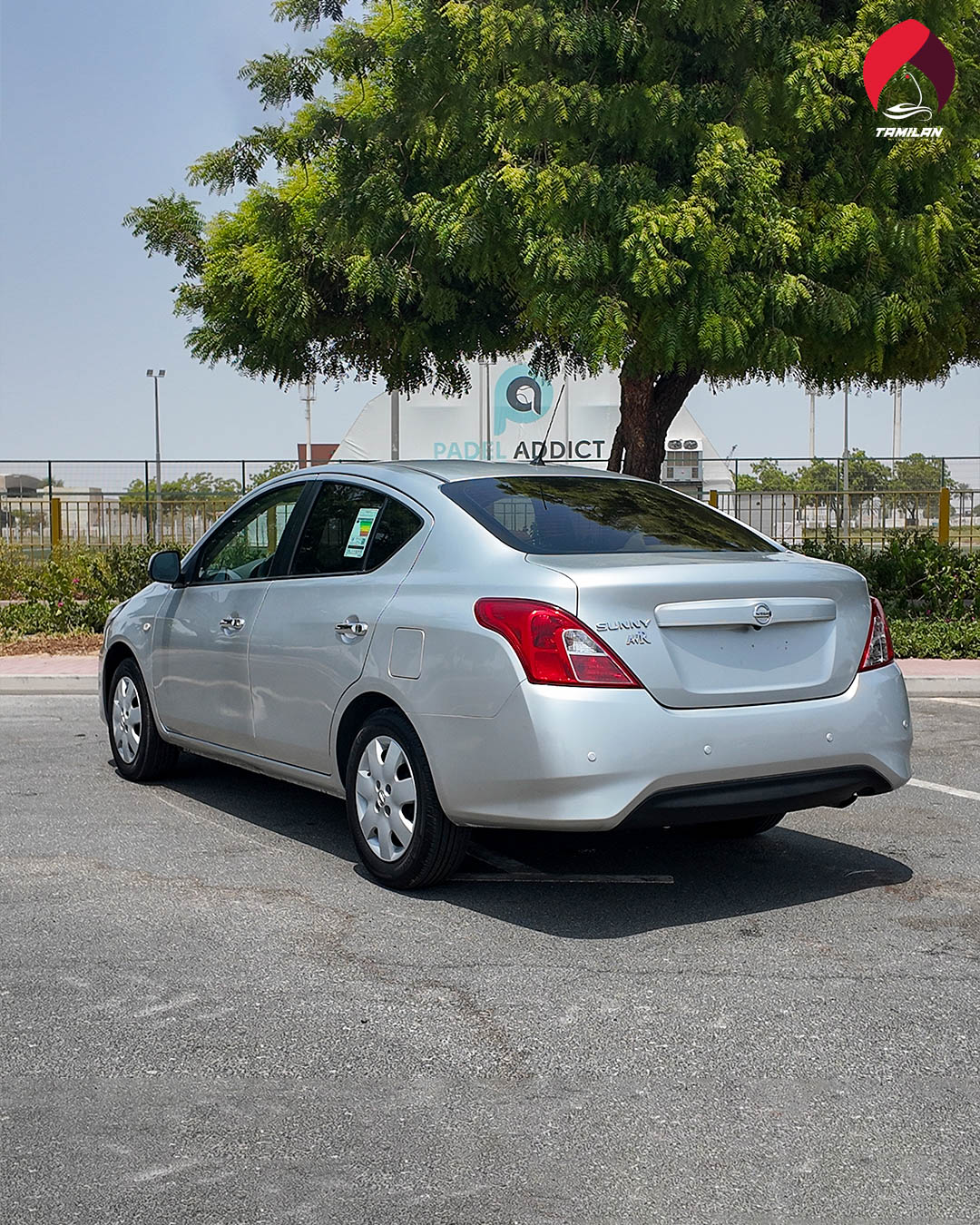 
								2022 | Nissan Sunny | Silver full									