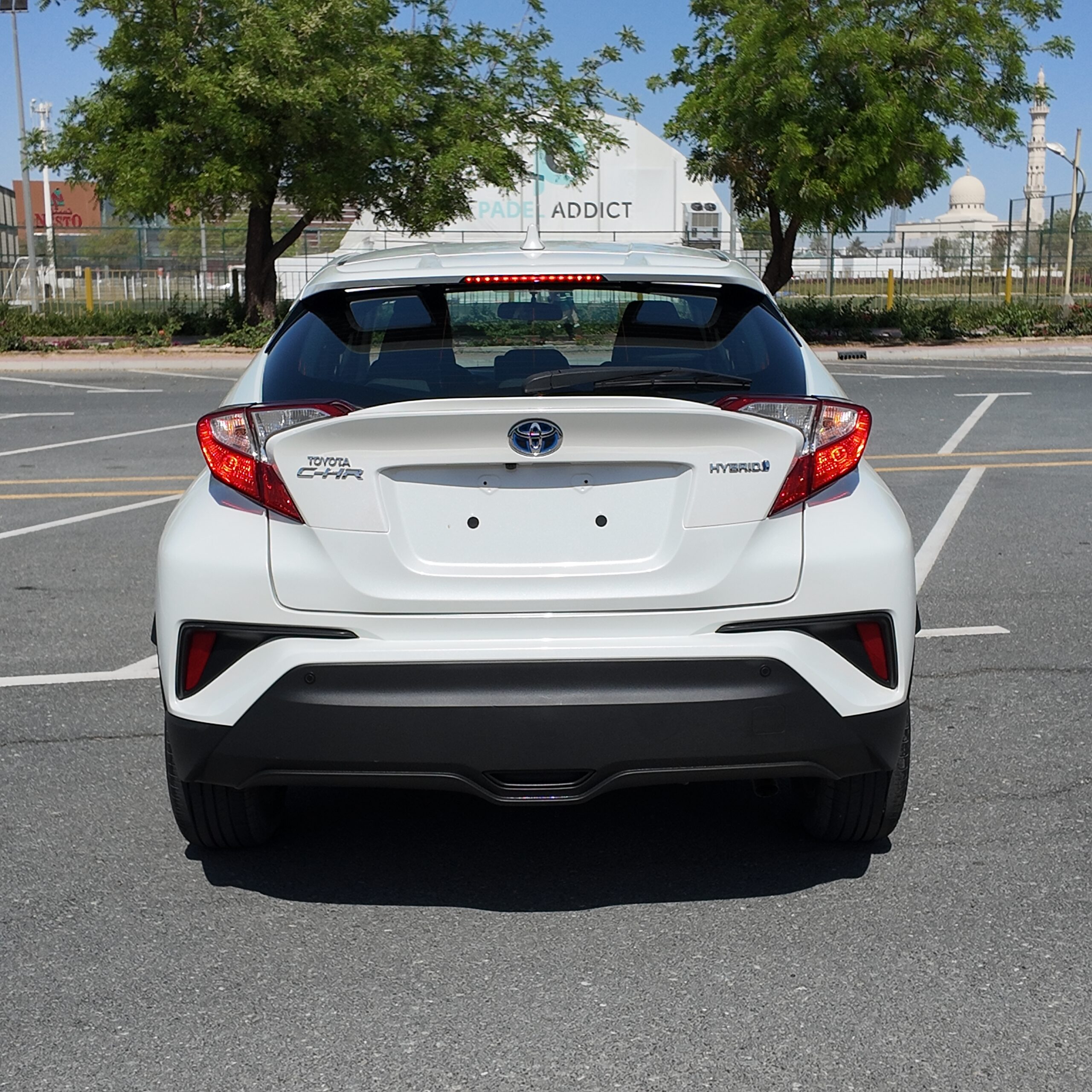 
								2021 | Toyota C-HR (Hybrid) | SUV | White full									