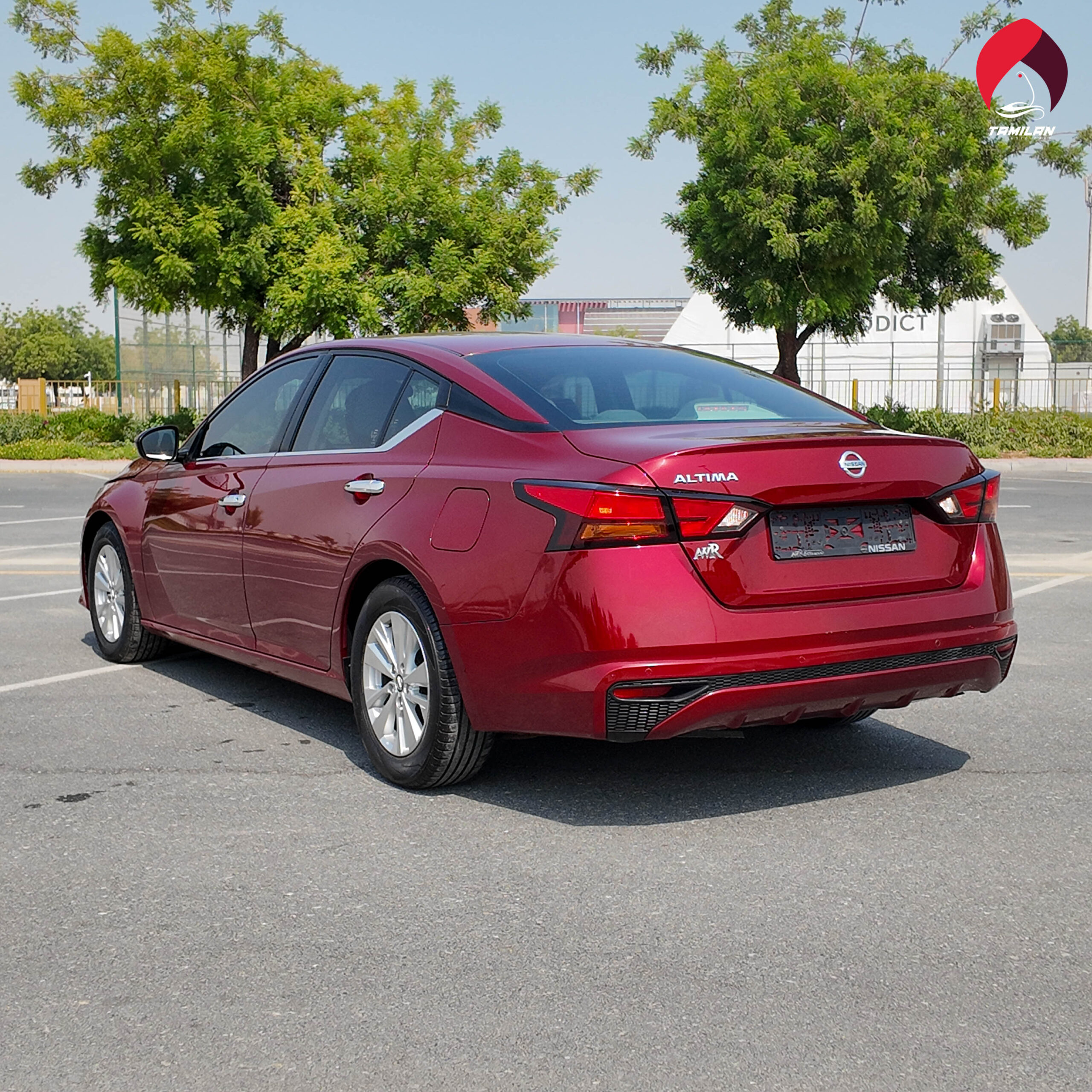 
								2021 | Nissan Altima | Red full									