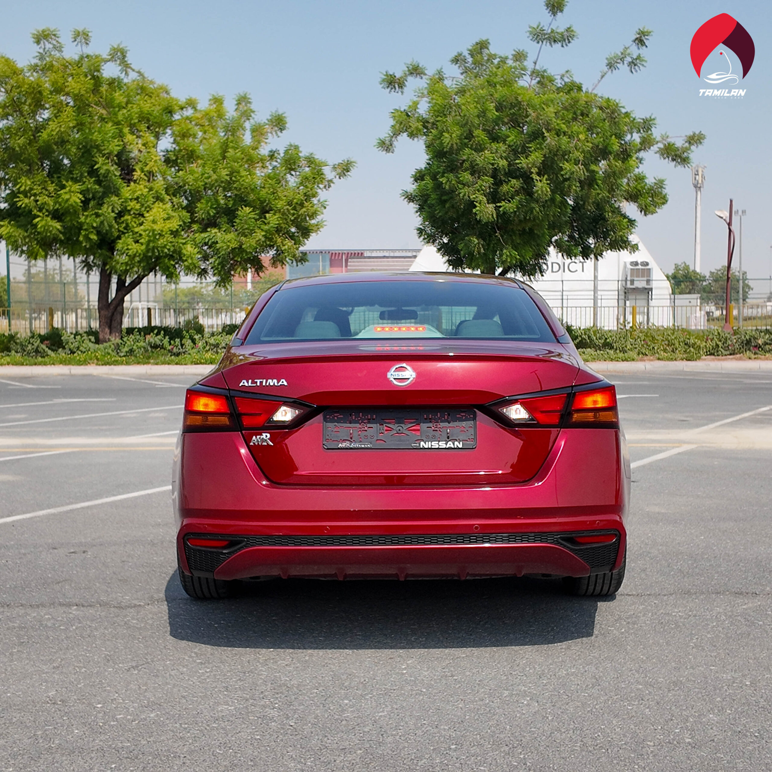 
								2021 | Nissan Altima | Red full									