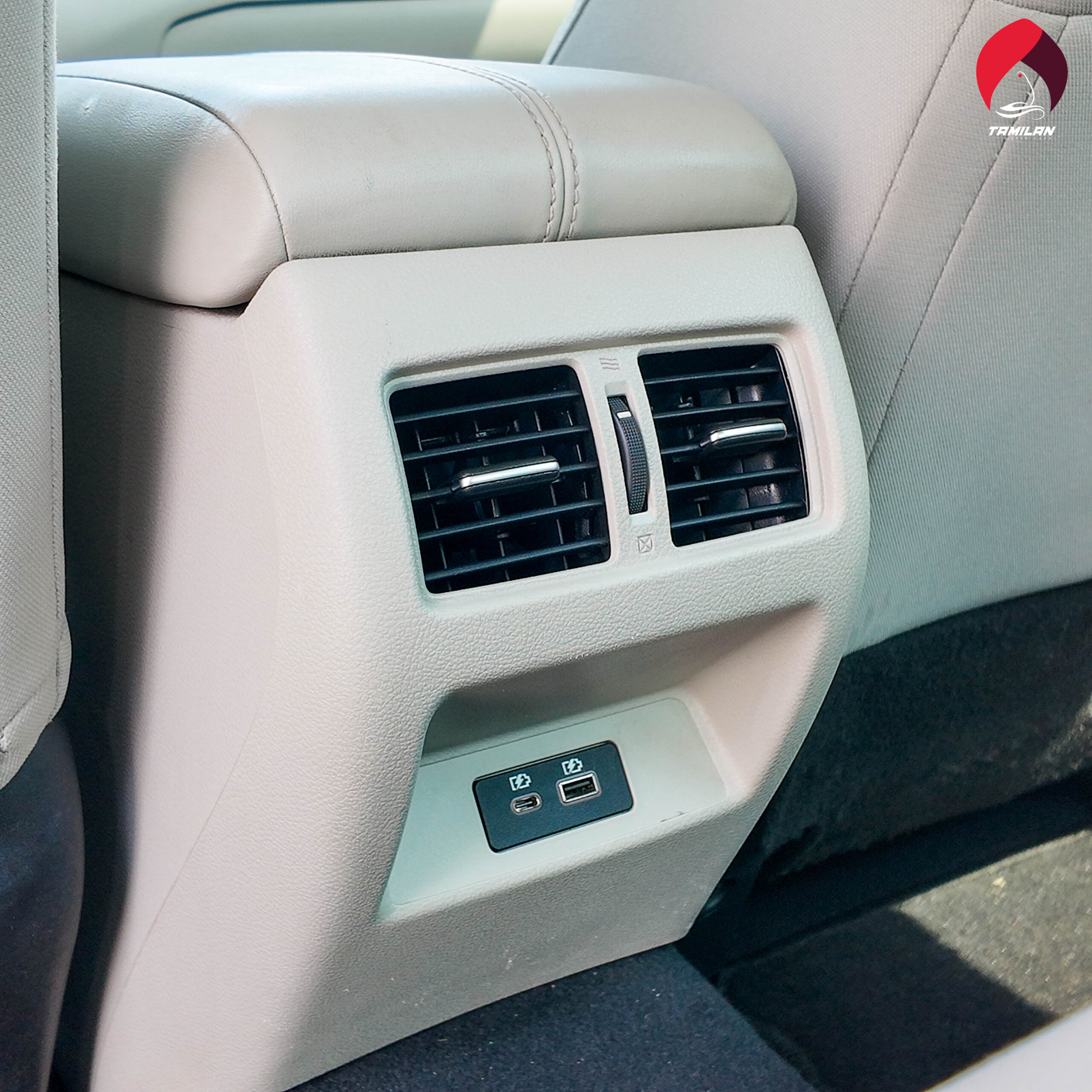 
								2021 | Nissan Altima | Red full									