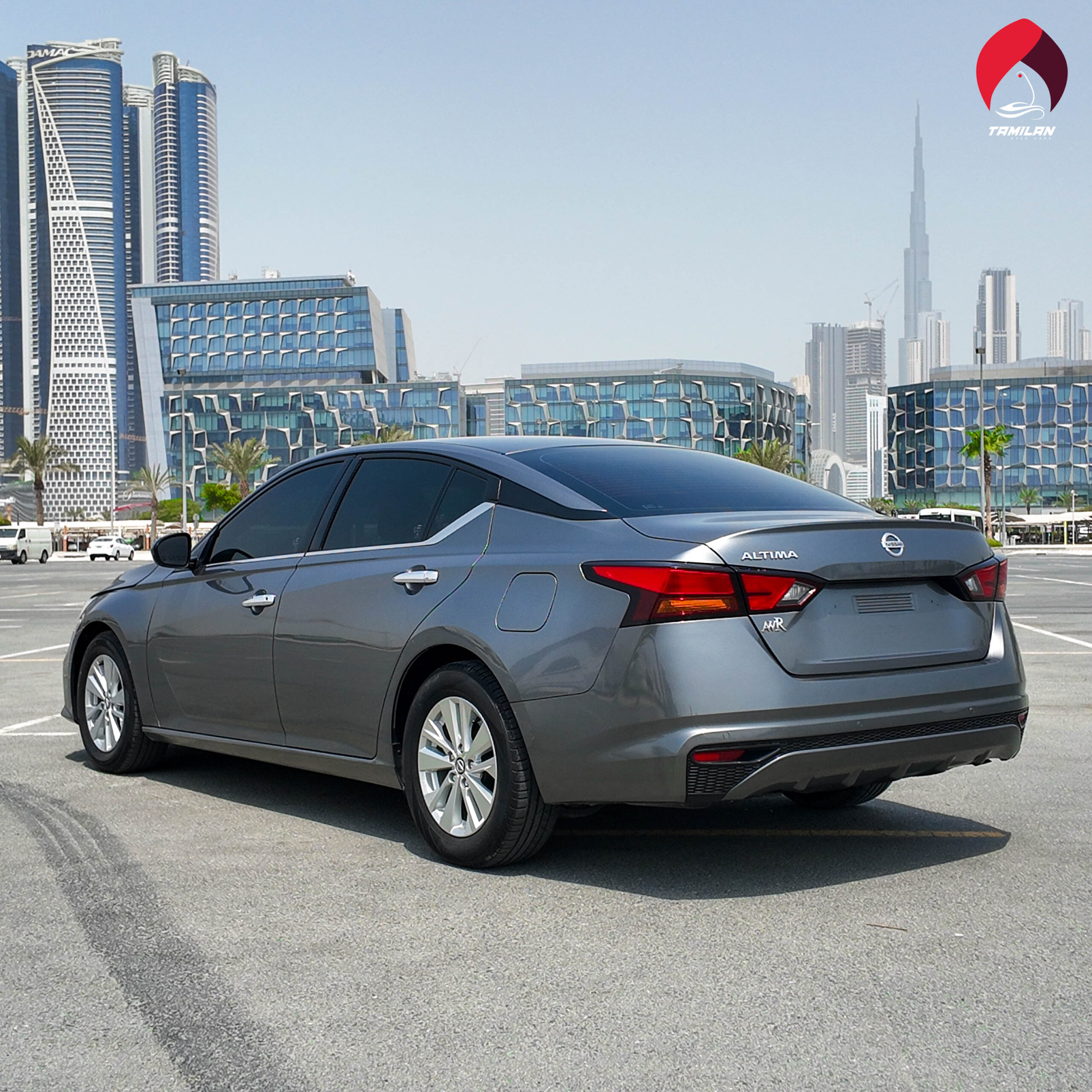
								2021 | Nissan Altima | Grey full									