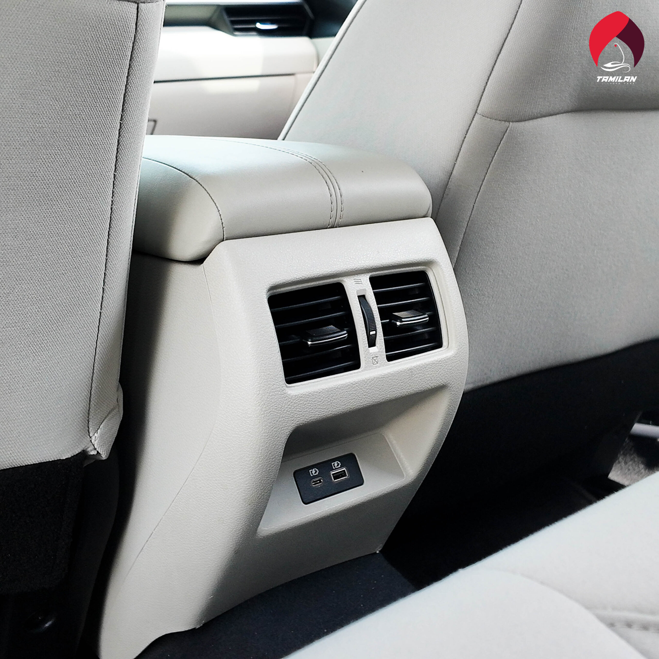 
								2021 | Nissan Altima | Grey full									
