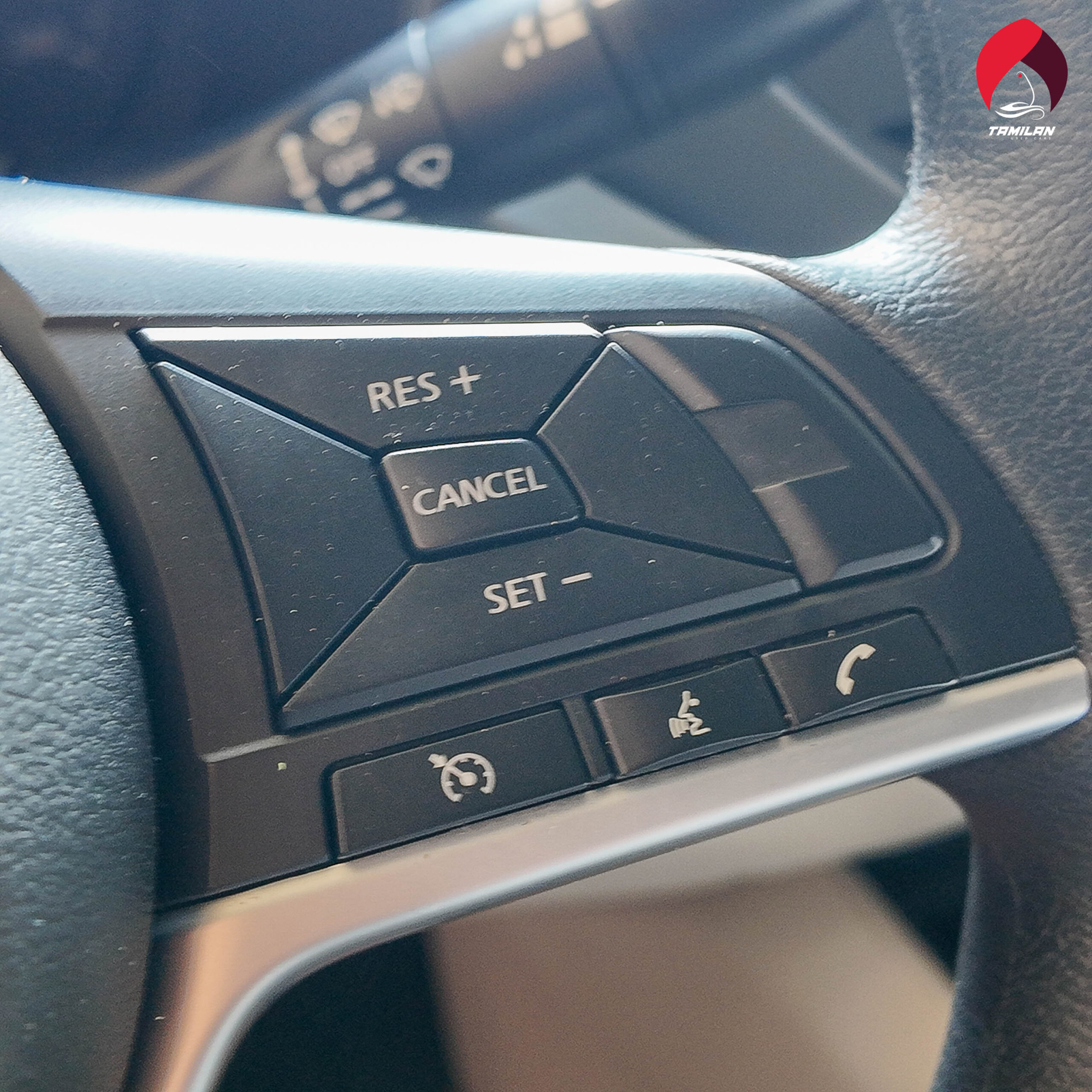 
								2021 | Nissan Altima | Grey full									