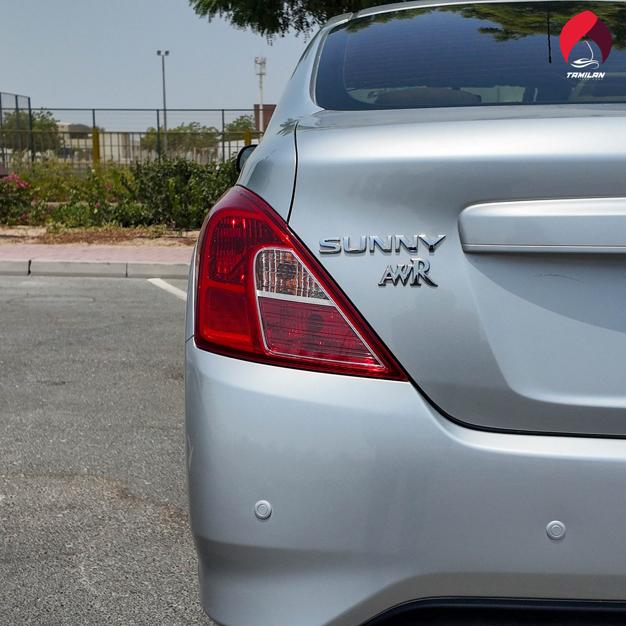 
								2022 | Nissan Sunny | Silver full									
