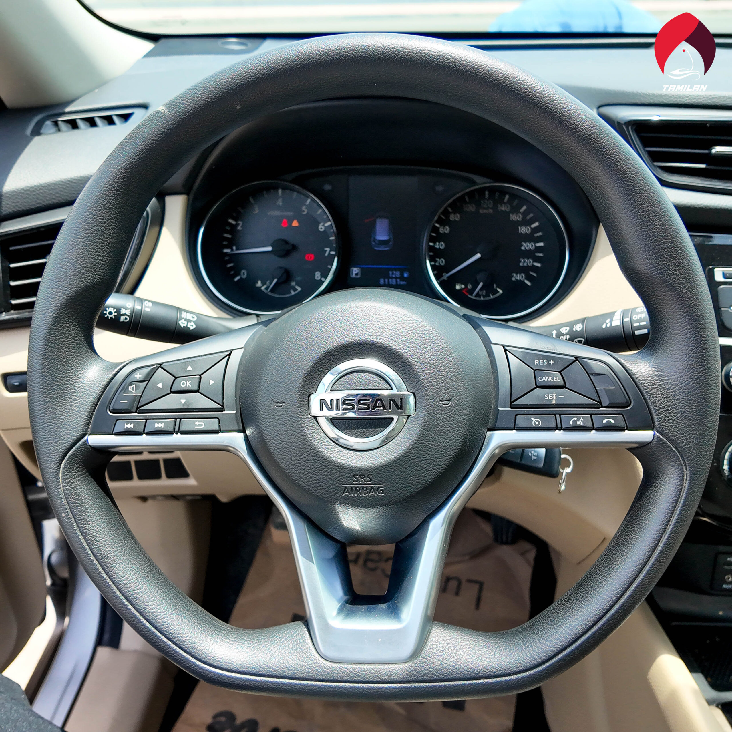 
								2021 | Nissan X-Trail 2.5L | SILVER full									