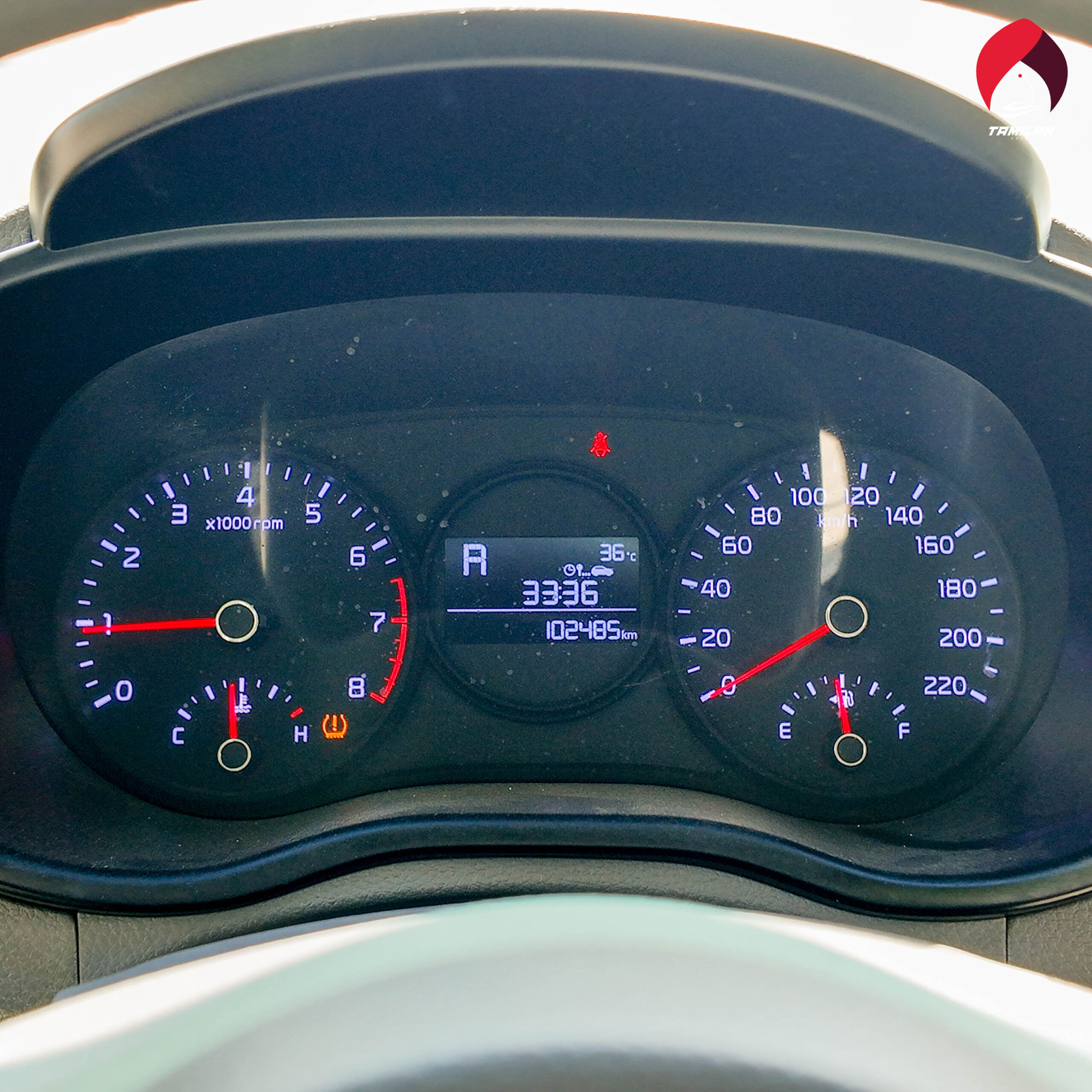 
								2020 Kia Picanto | 111k kms | White full									