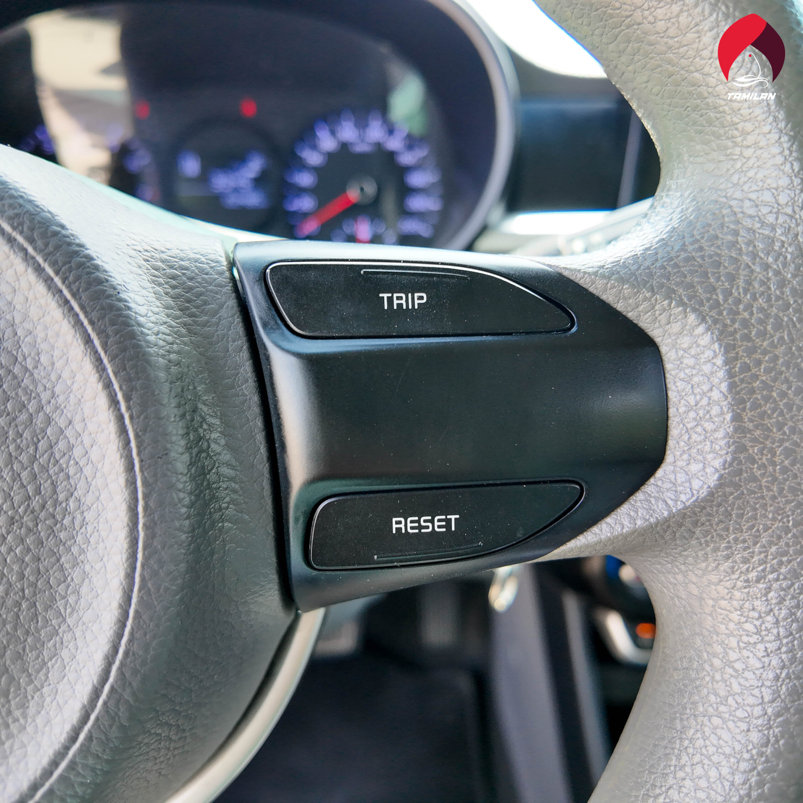 
								2020 Kia Picanto | 111k kms | White full									