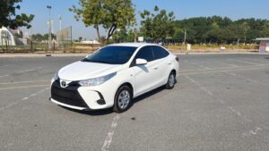 2022 | Toyota Yaris- 1.5 L  EX | White