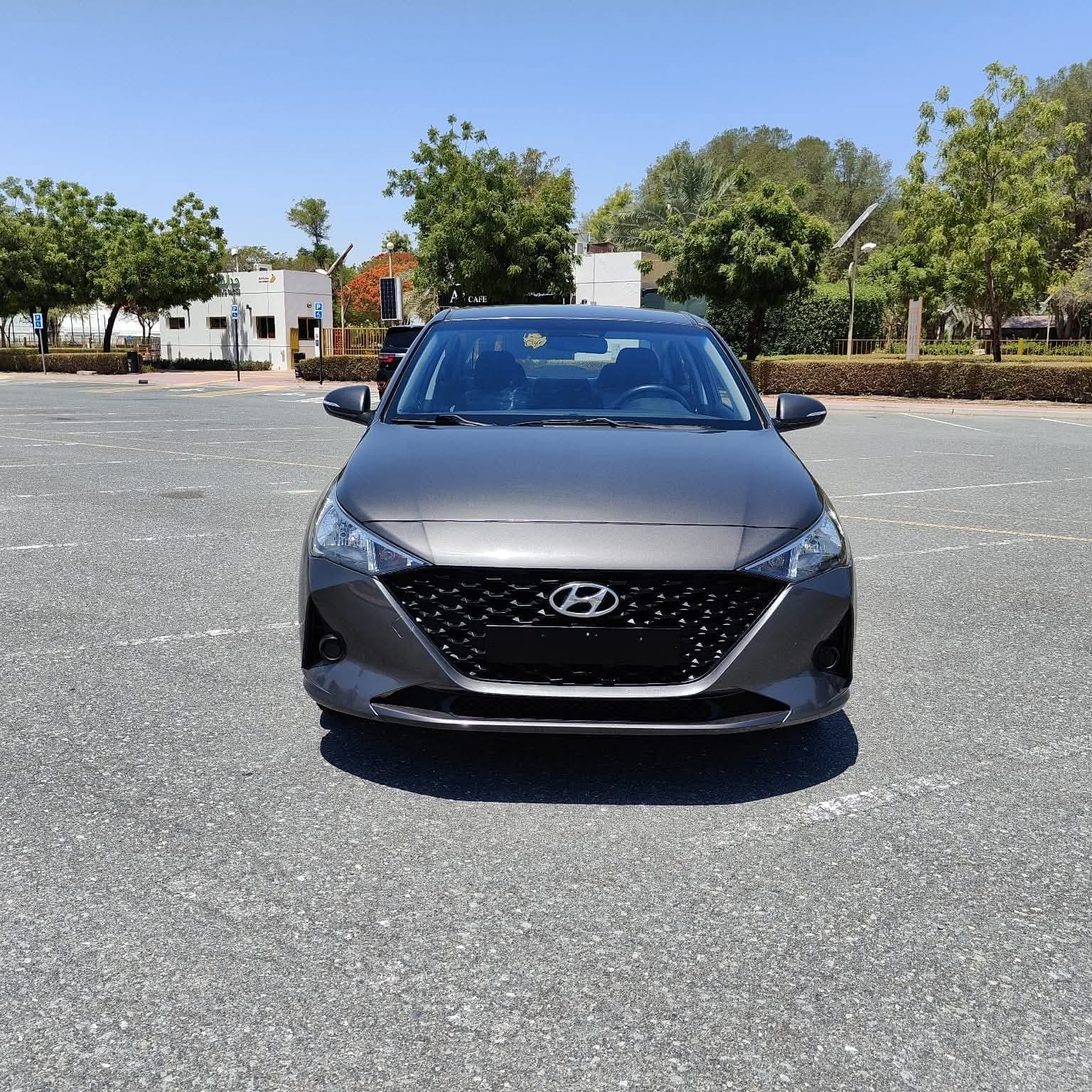 
								2020 Hyundai Accent | Grey | 119k kms full									