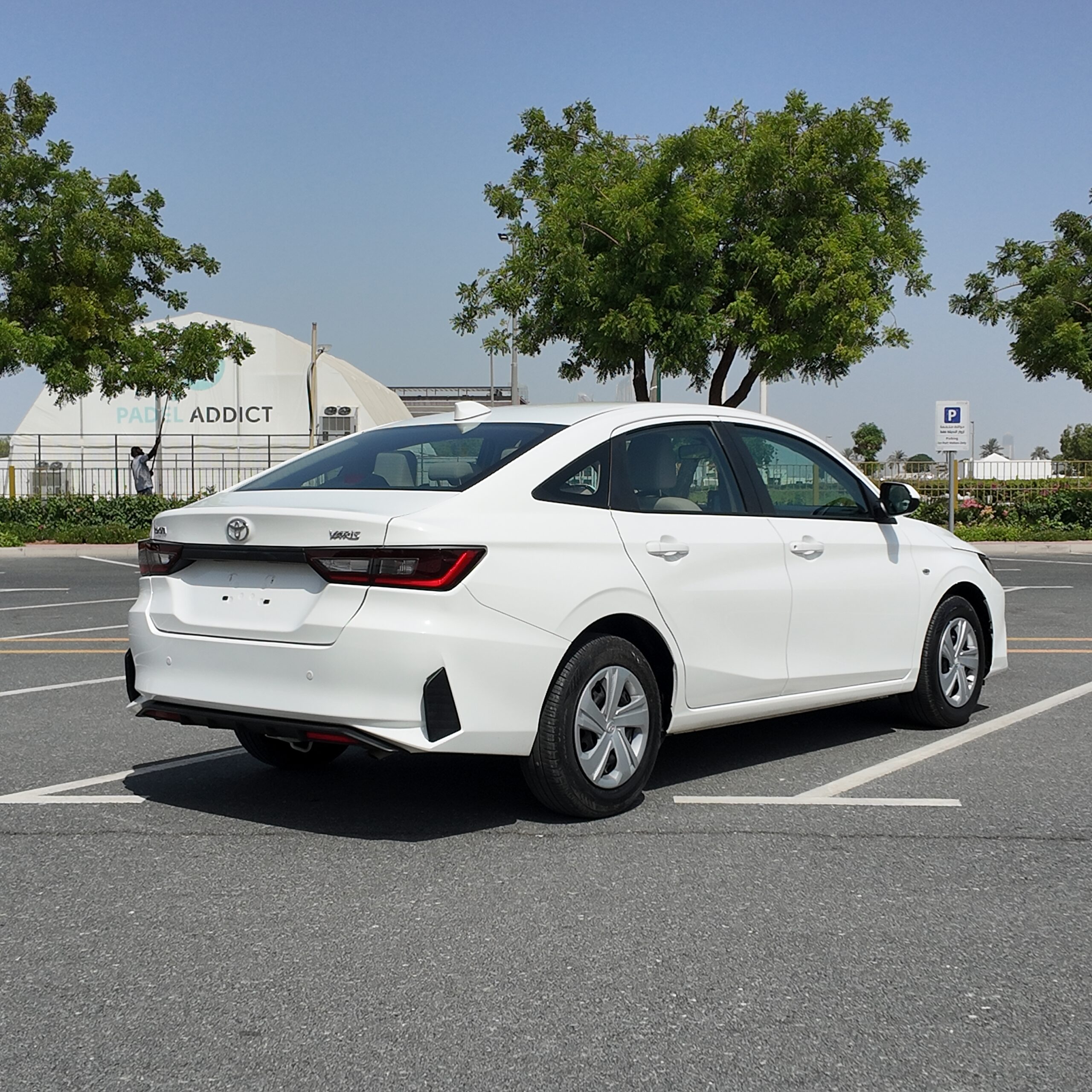 
								2023 Toyota Yaris – White full									