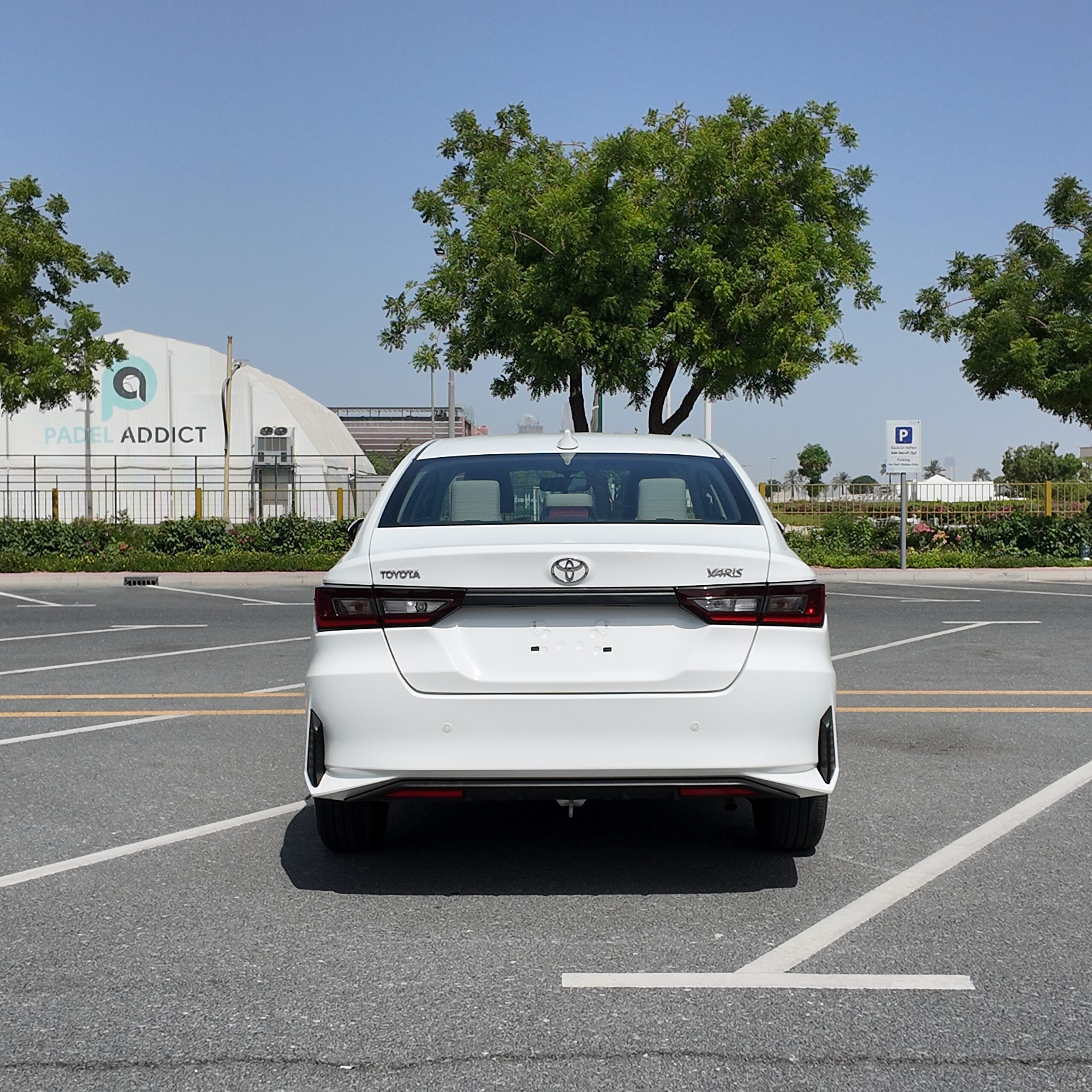 
								2023 Toyota Yaris – White full									