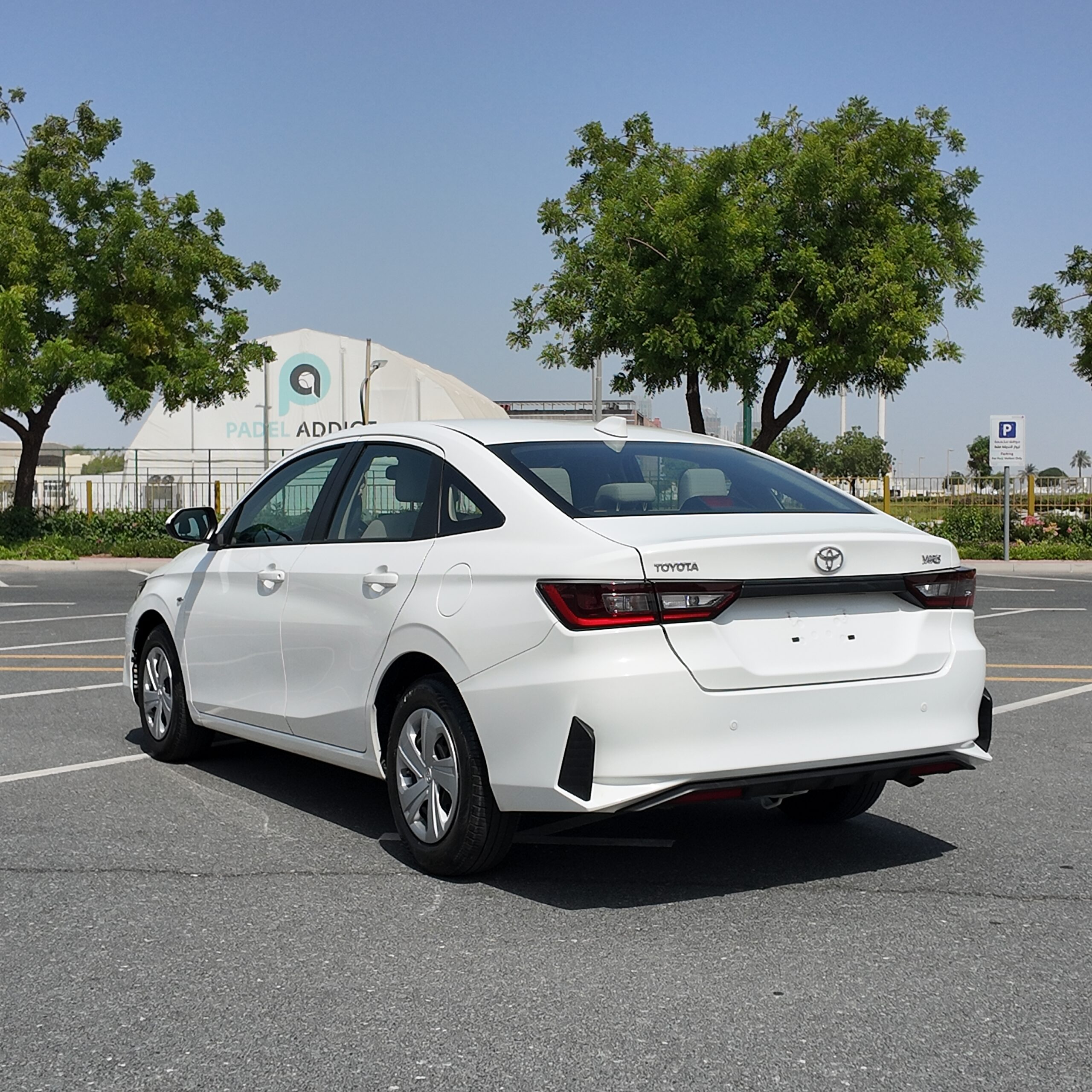 
								2023 Toyota Yaris – White full									