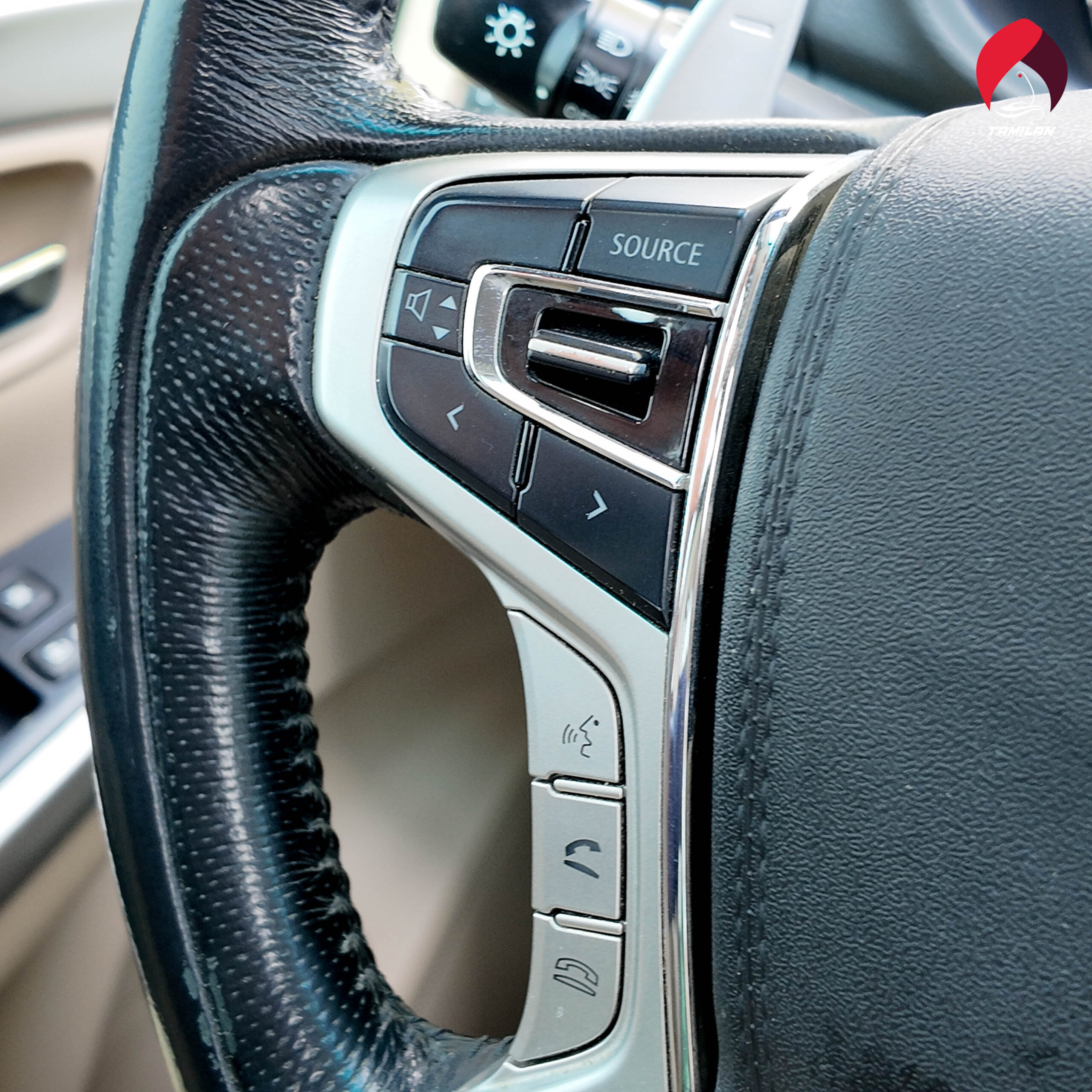 
								2019 | Mitsubishi Montero Sports | 3.0 L | White Color full									