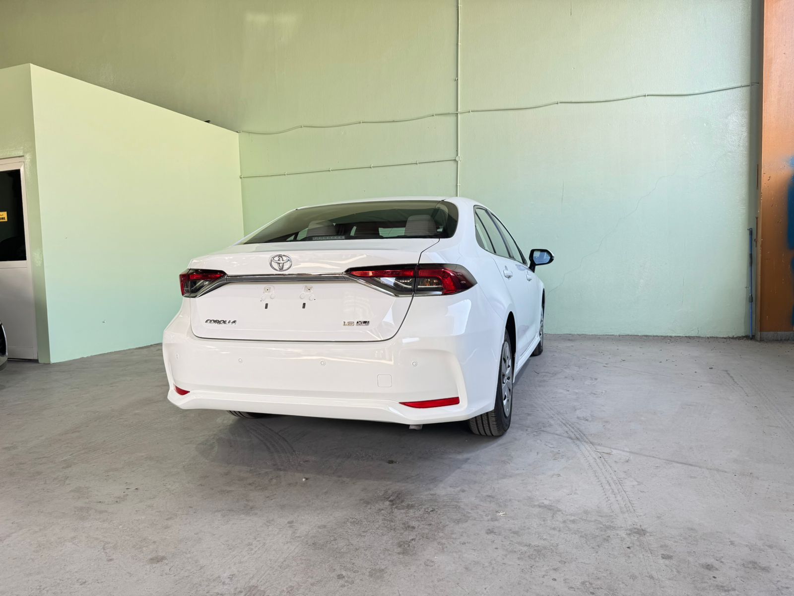 
								2021 TOYOTA COROLLA full									