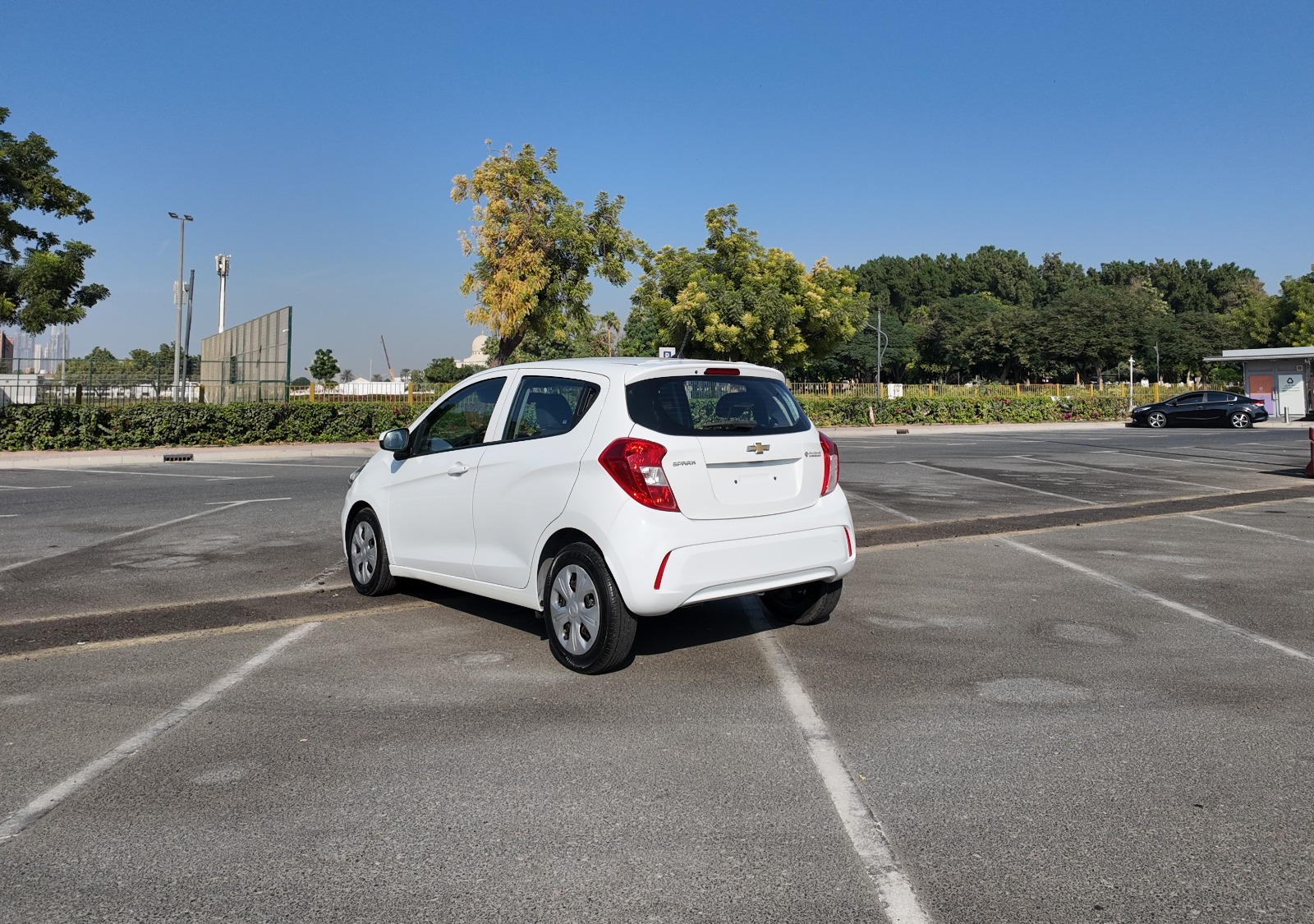 
								2020 CHEVROLET SPARK WHITE full									