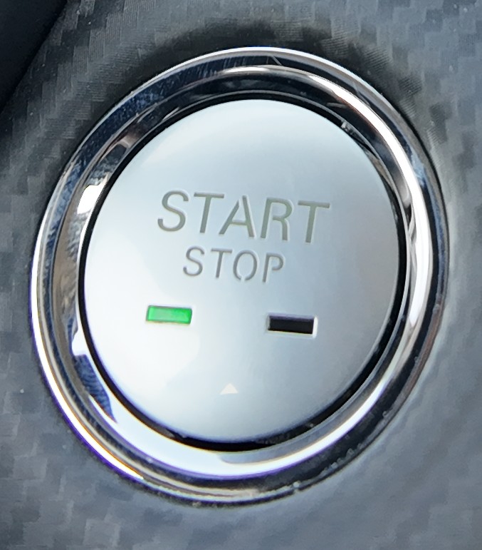 
								2023 MG ZS WHITE – RESERVED full									