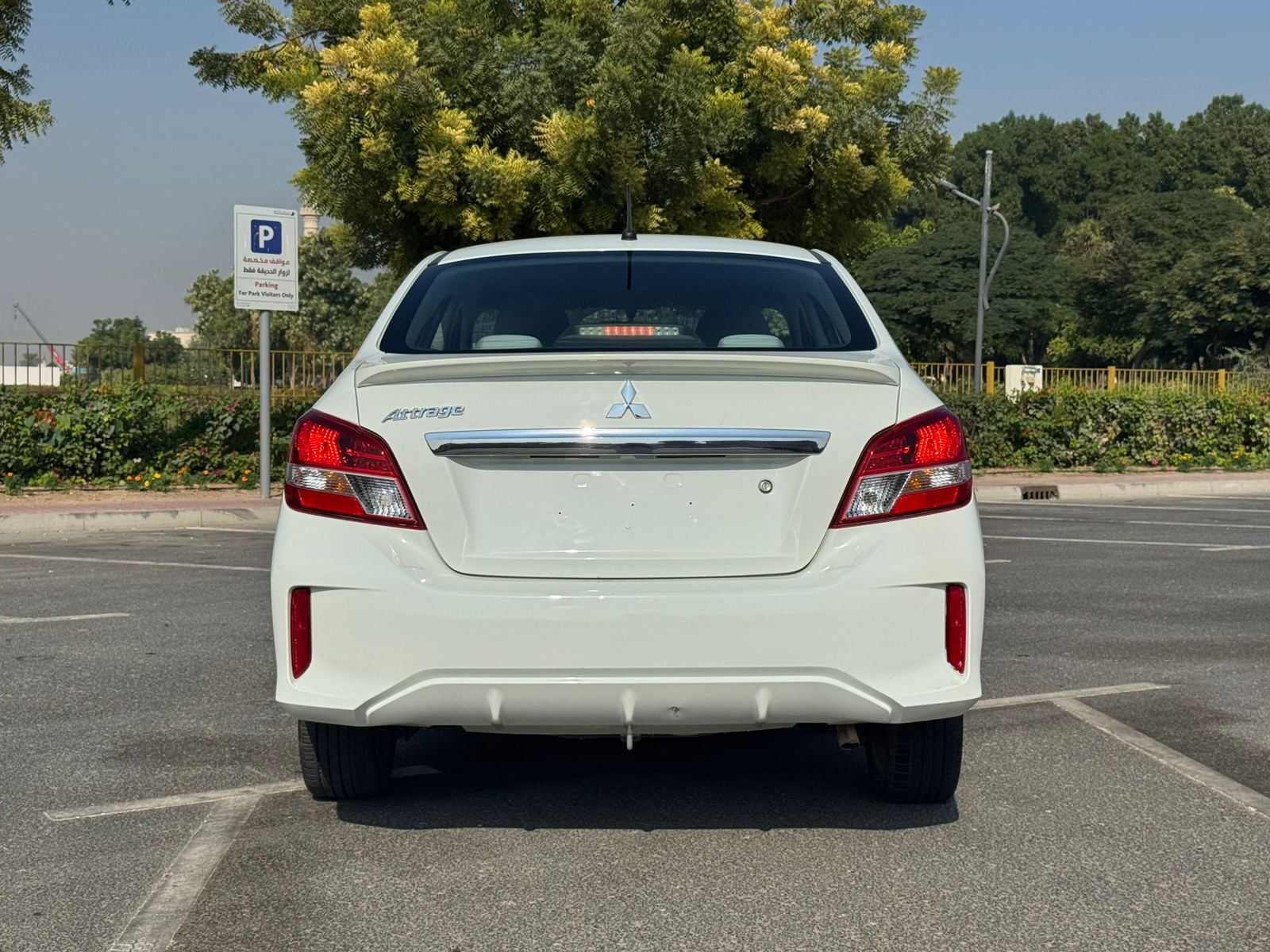 
								Mitsubishi Attrage 2022 GCC SPEC full									