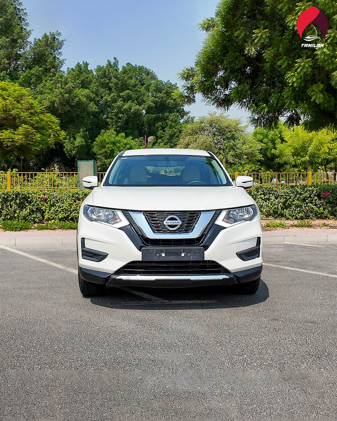 
								2022 Nissan X-Trail (White) full									