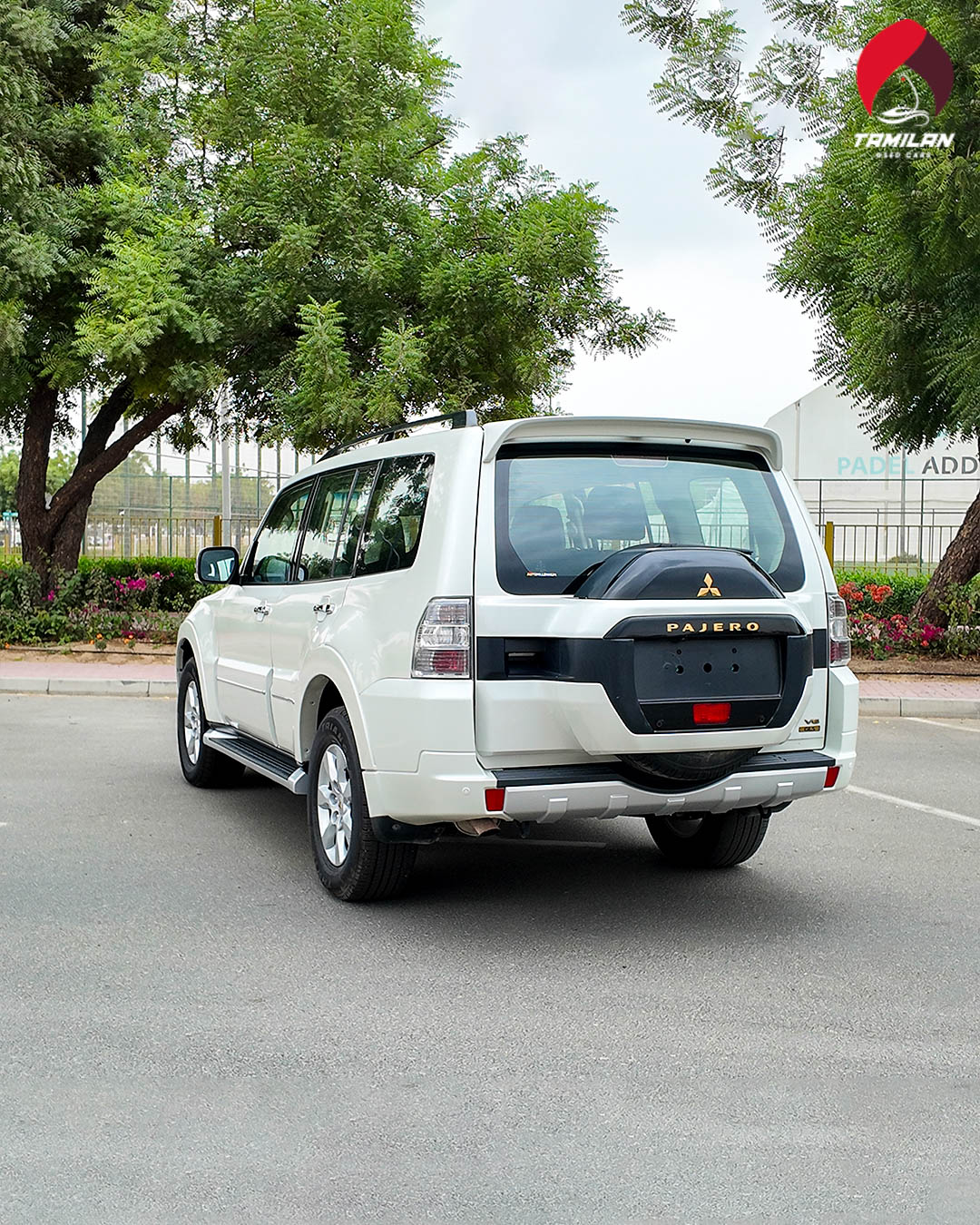 
								2022 | Mitsubishi Pajero 3.5 L | White Pearl Color full									