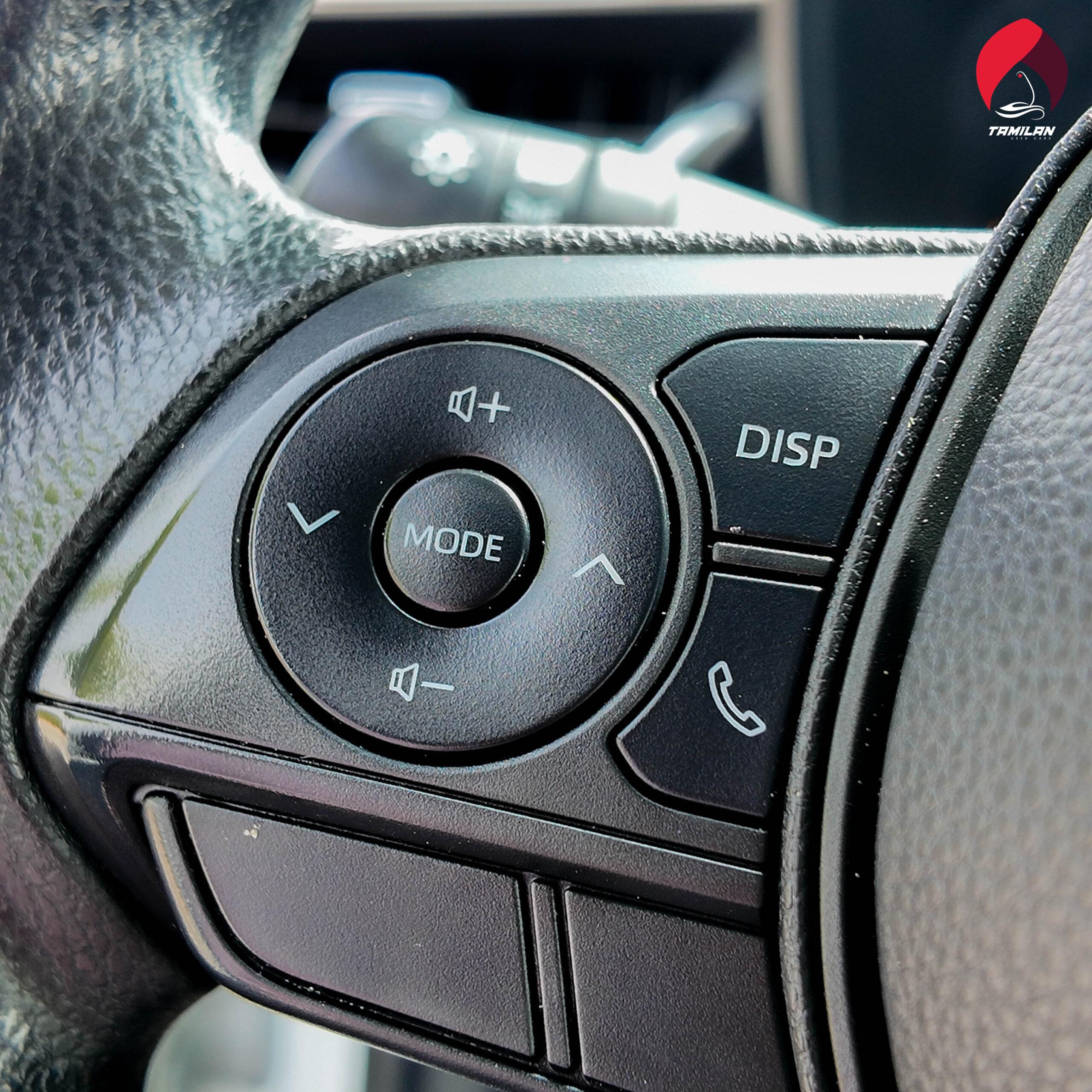 
								2021 TOYOTA COROLLA full									