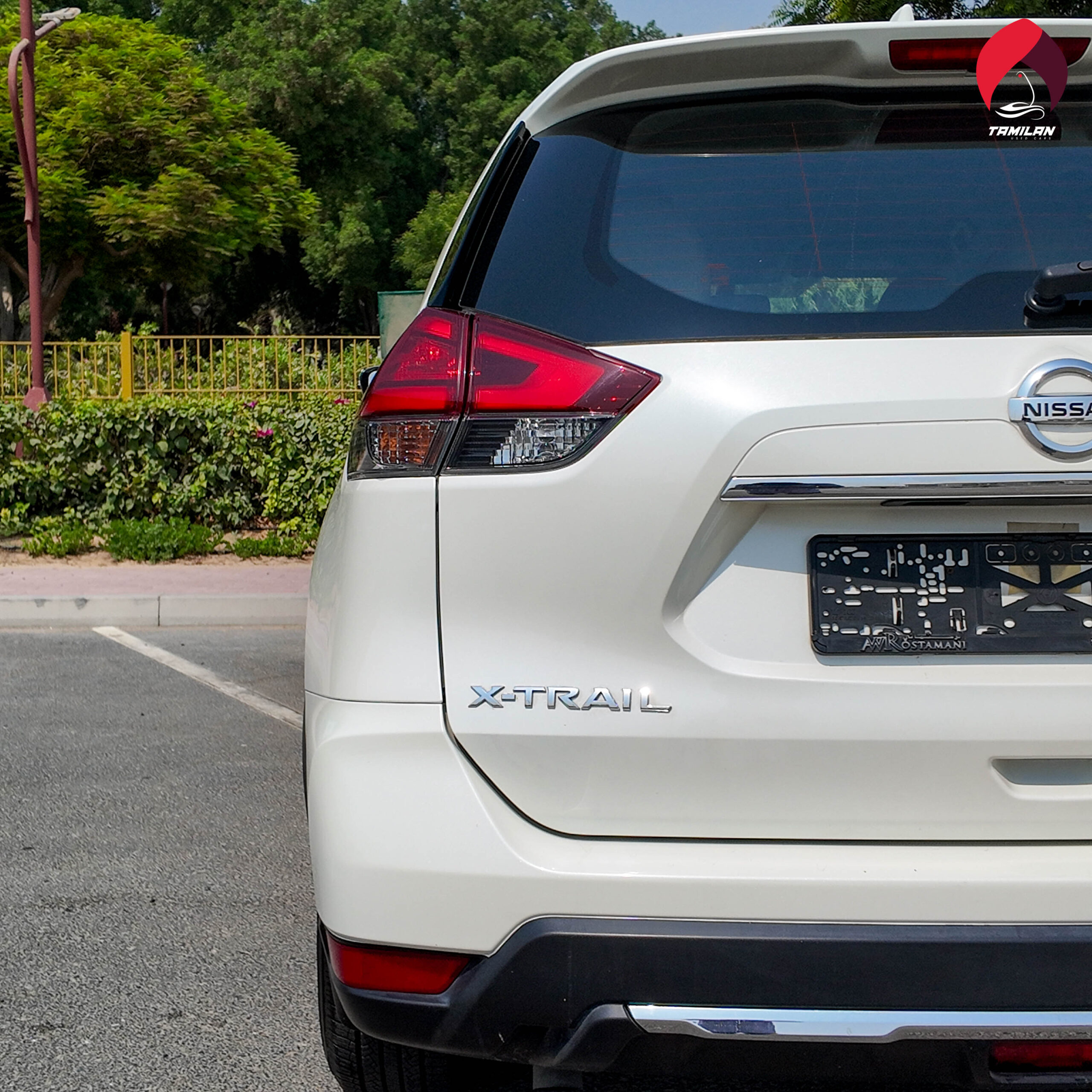 
								2022 Nissan X-Trail (White) full									